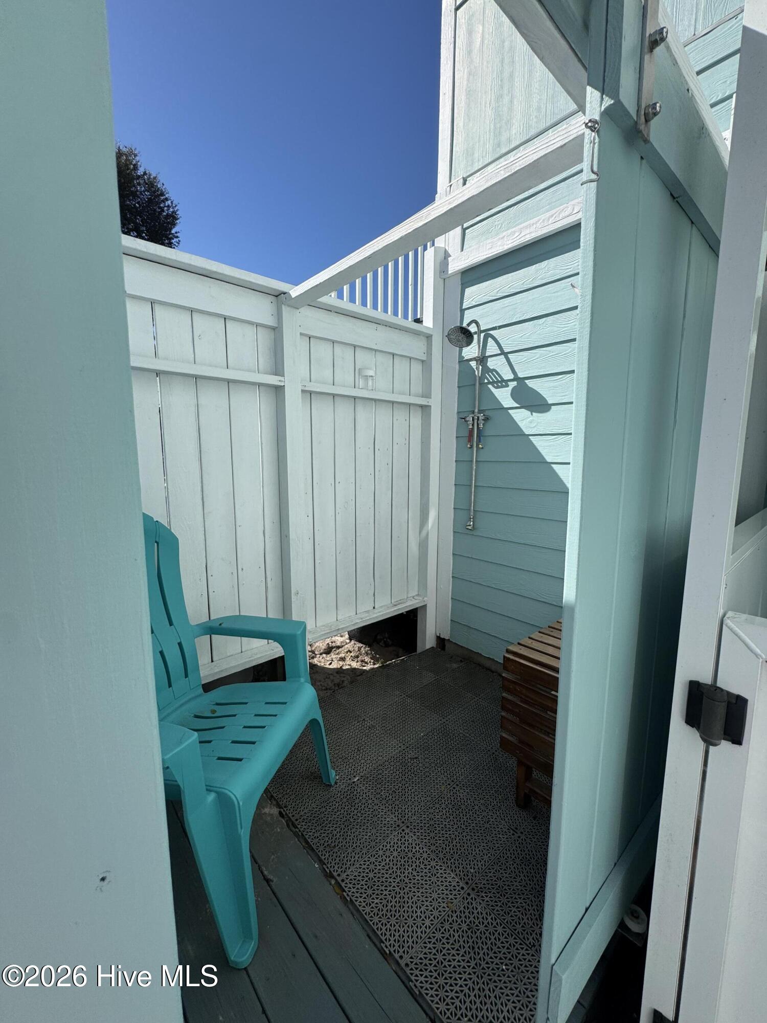 main property photo 51