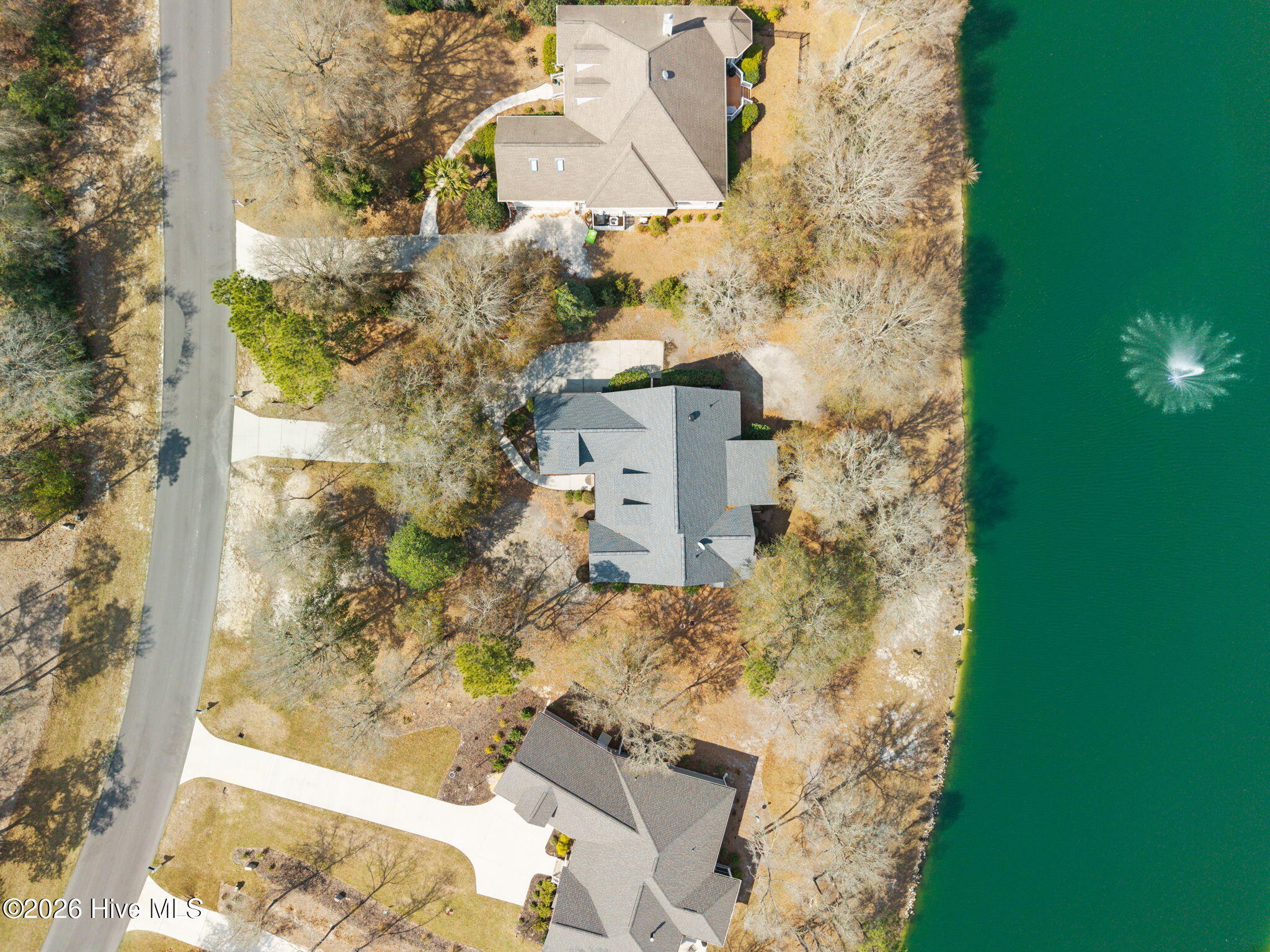 main property photo 40