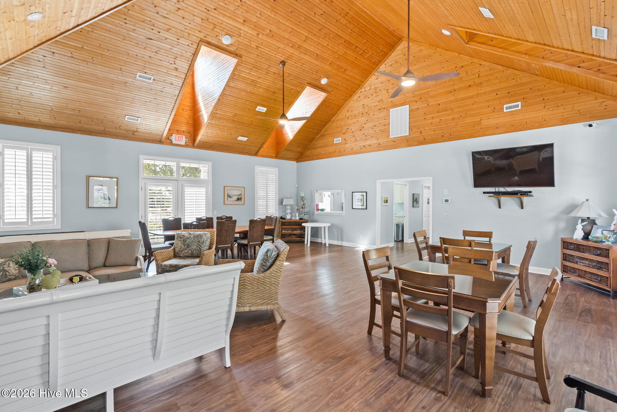 main property photo 64