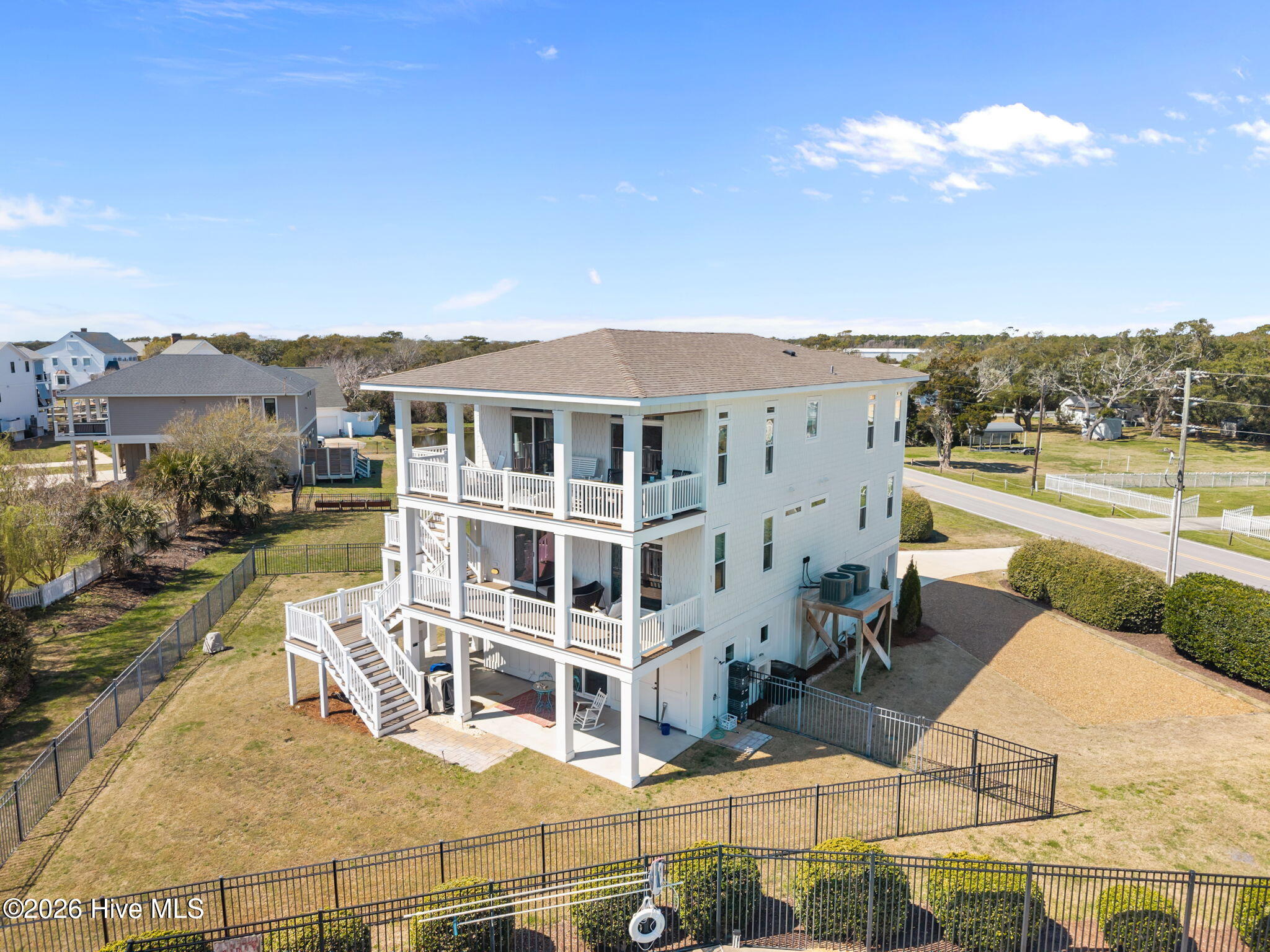 main property photo 46