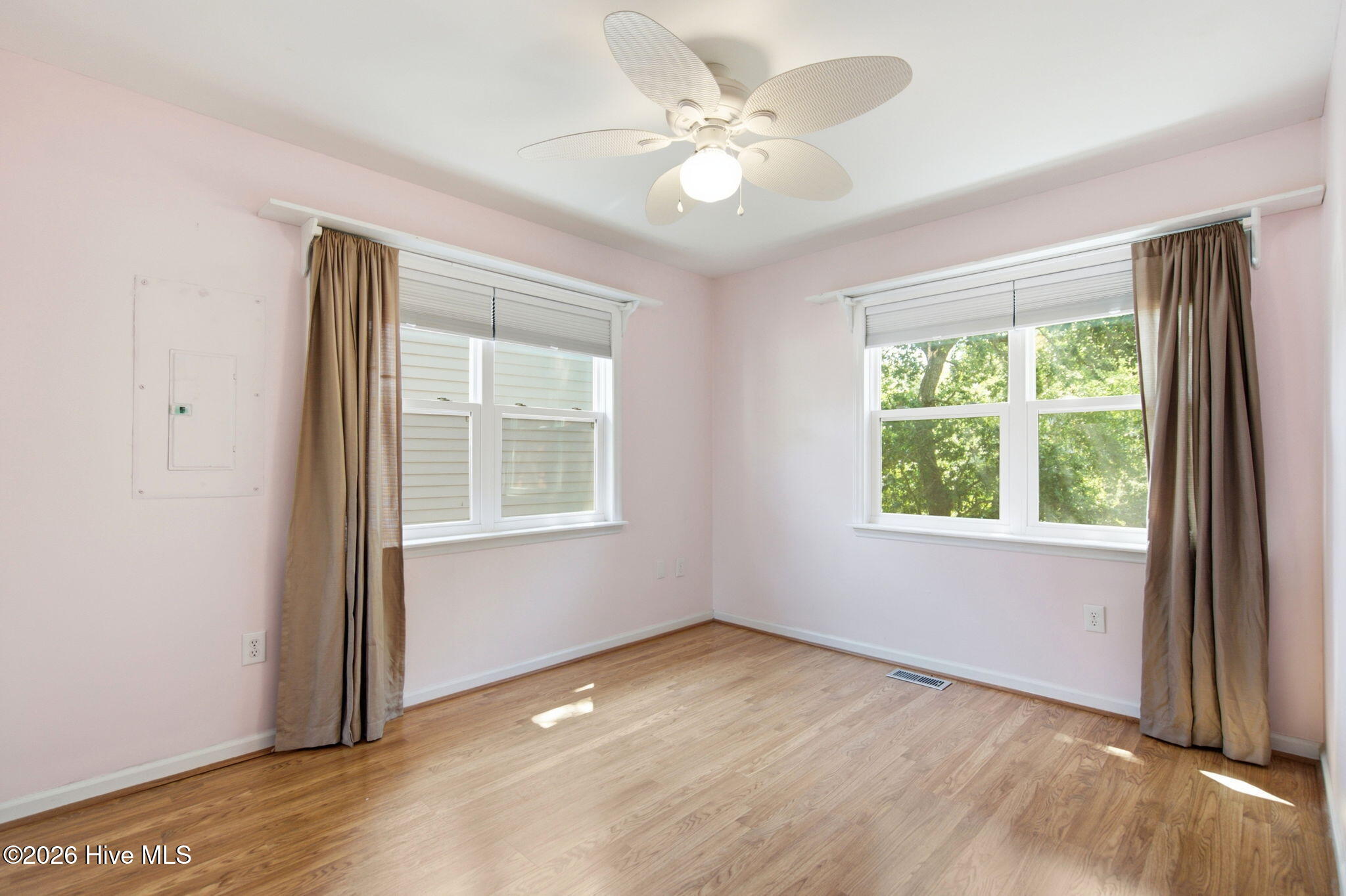 main property photo 68