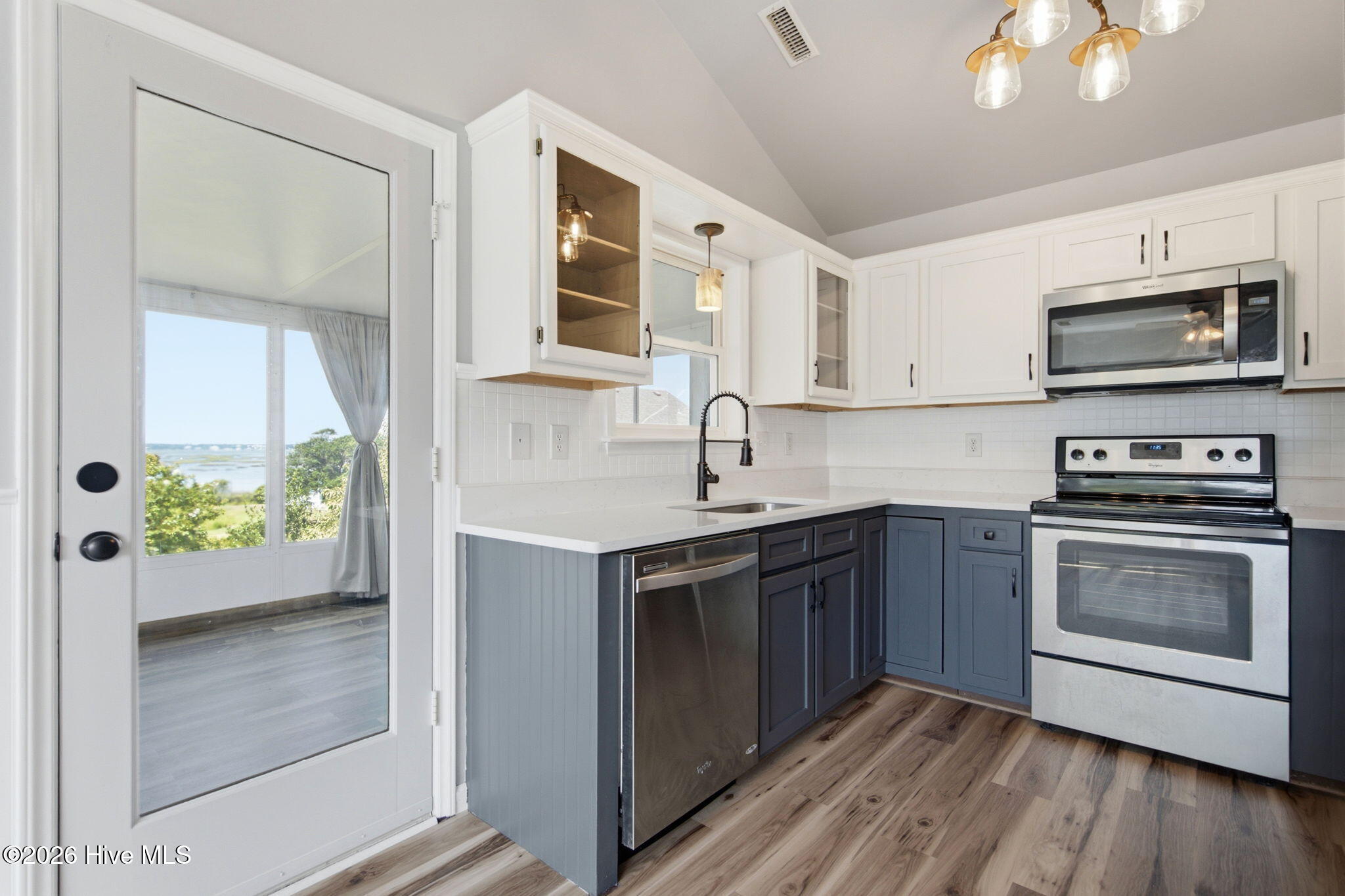 main property photo 73