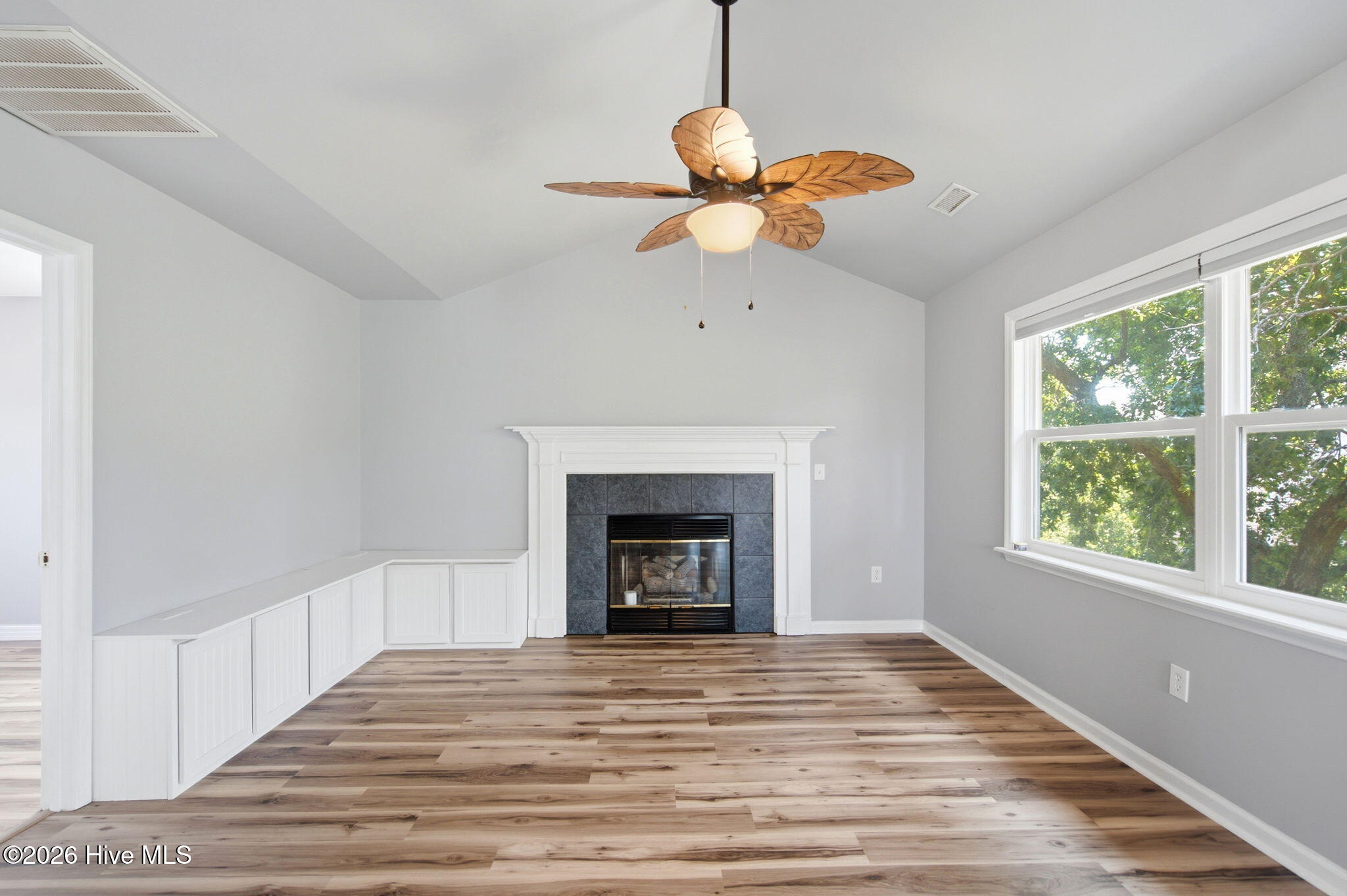 main property photo 77
