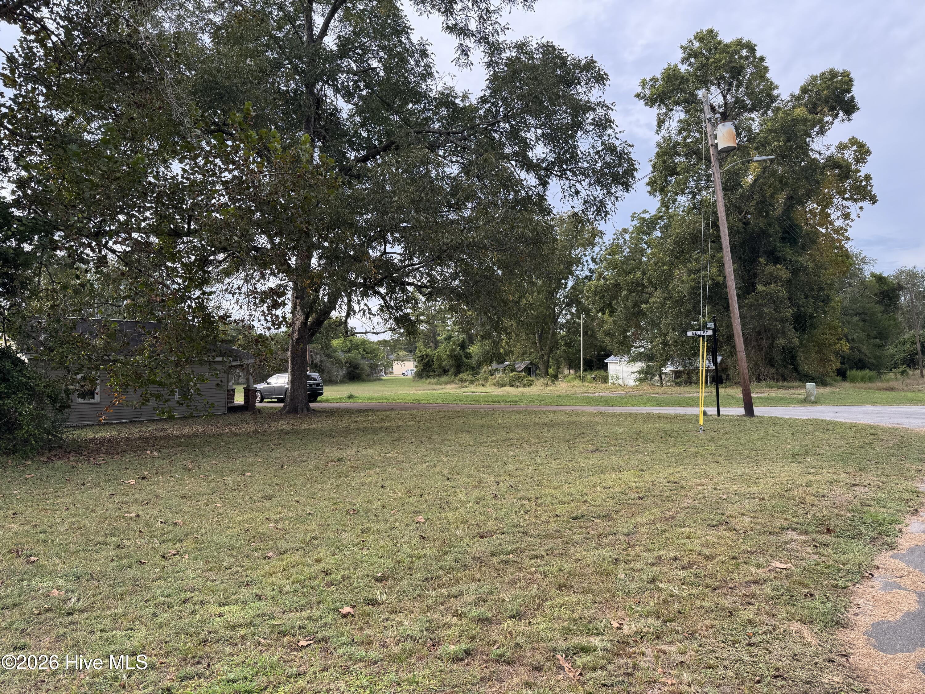 main property photo 13