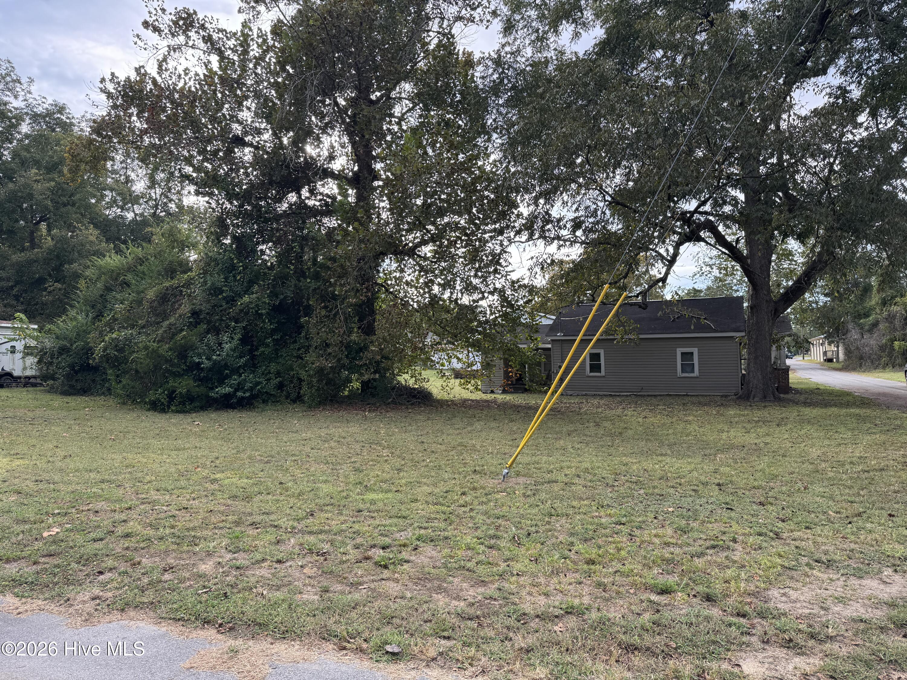 main property photo 19