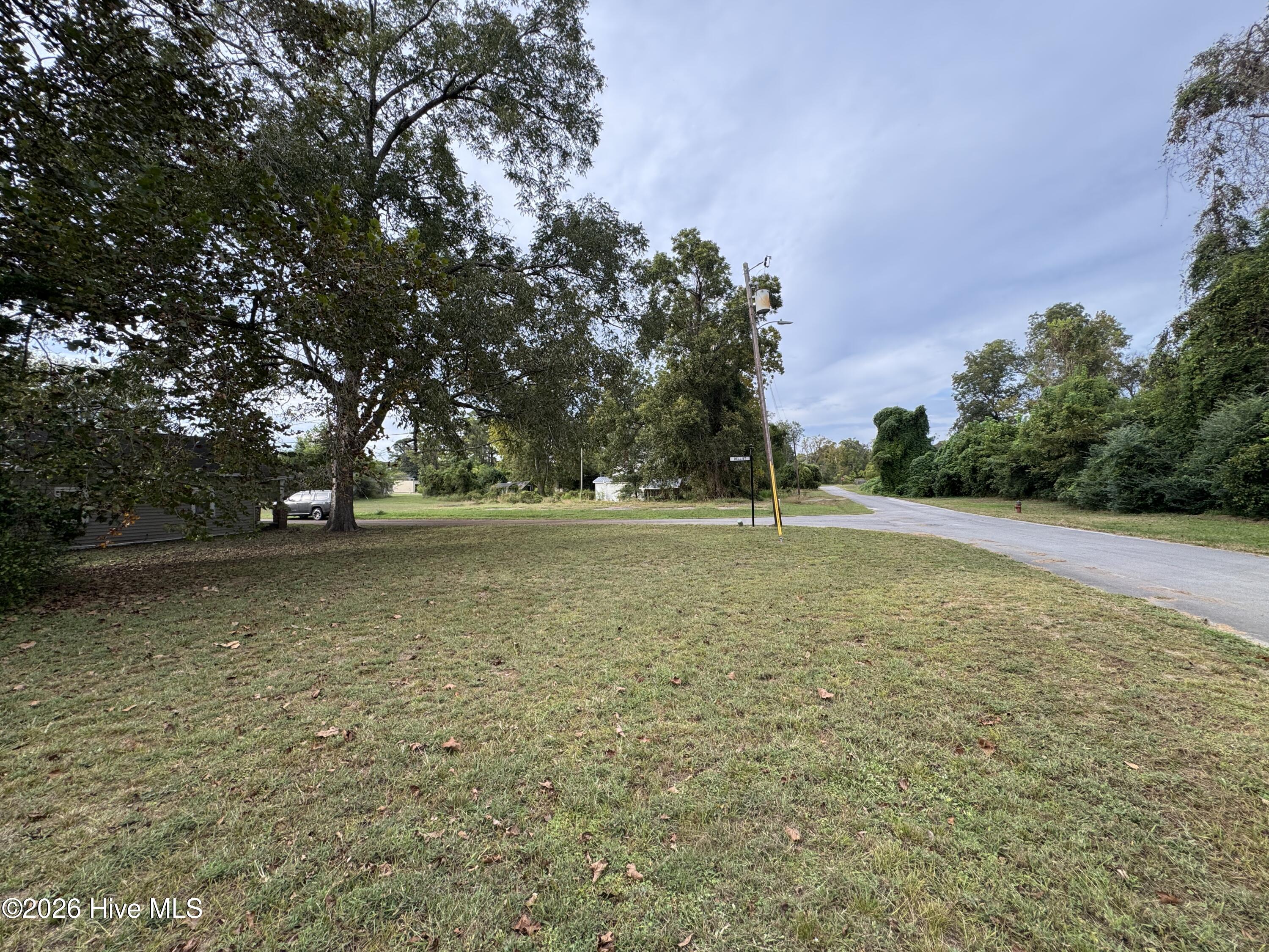 main property photo 22