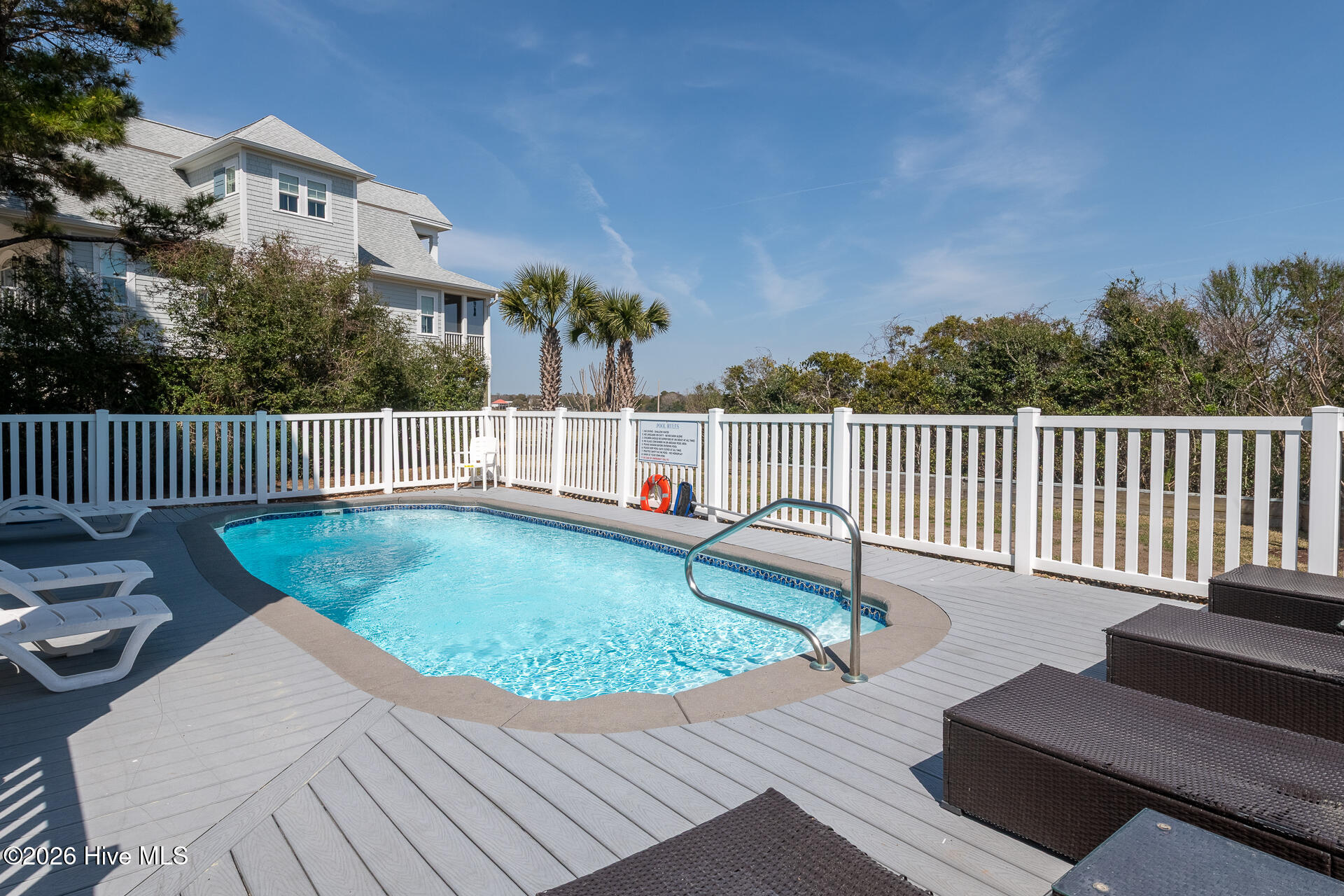 main property photo 64