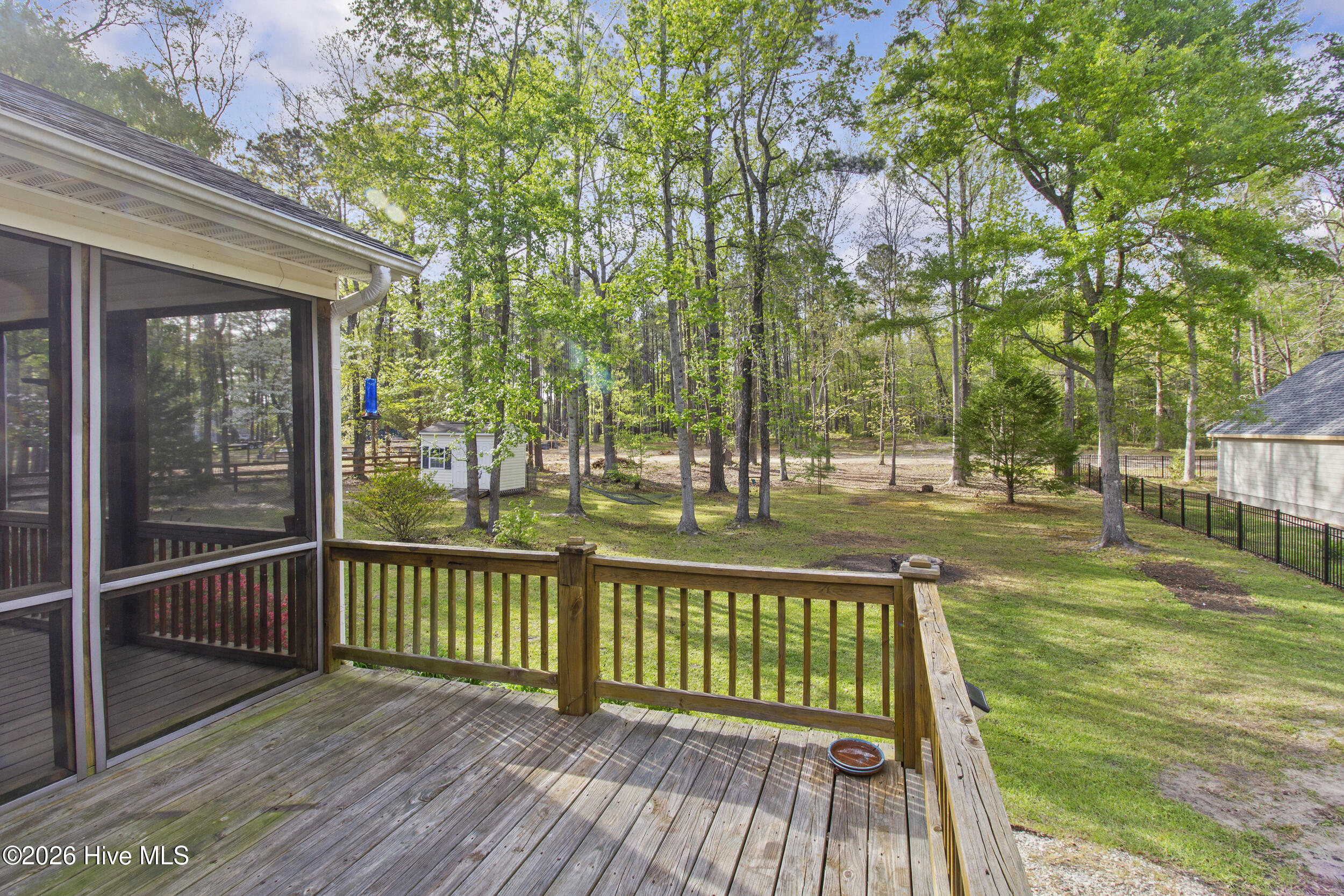 main property photo 35