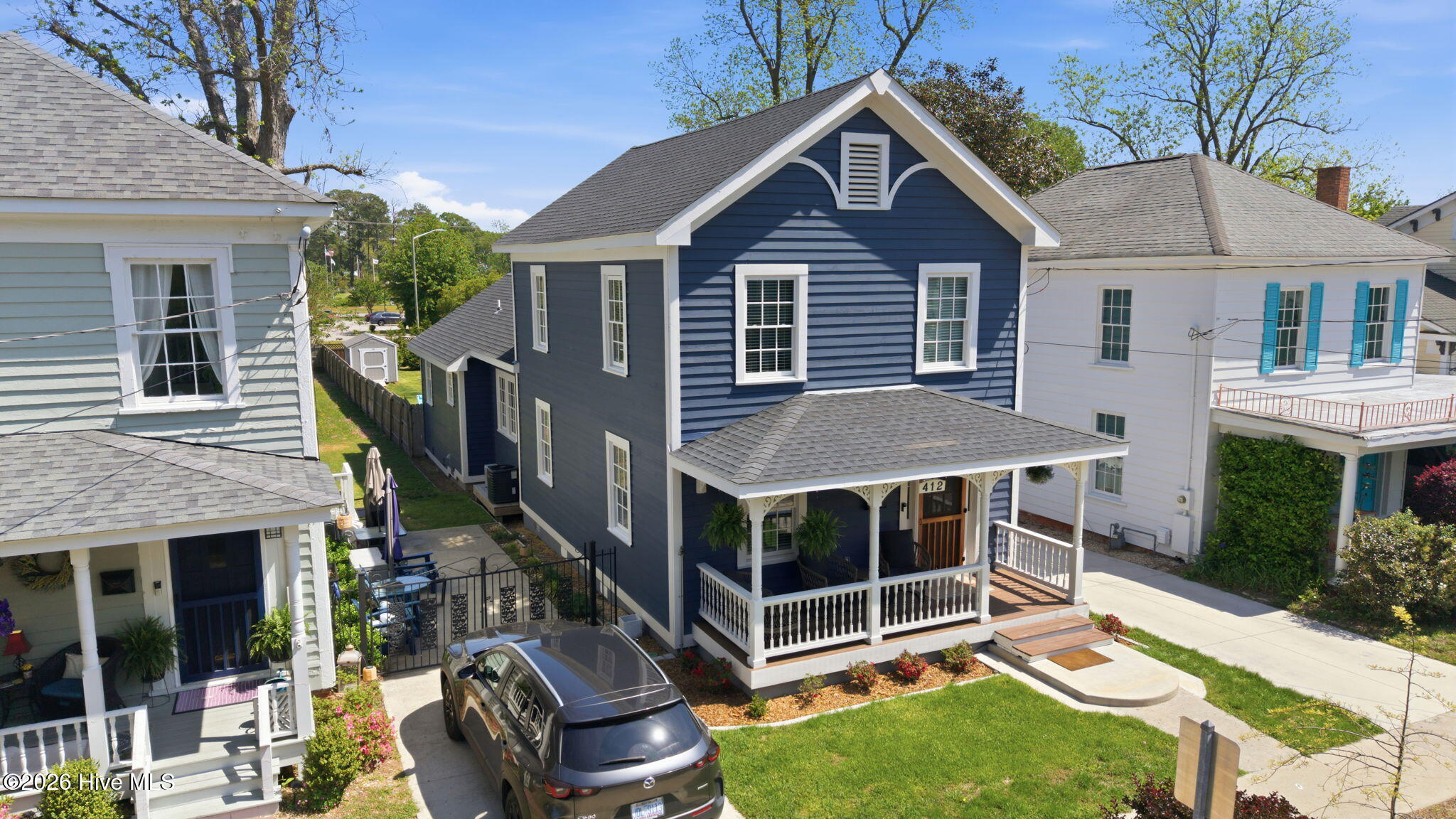 main property photo 3
