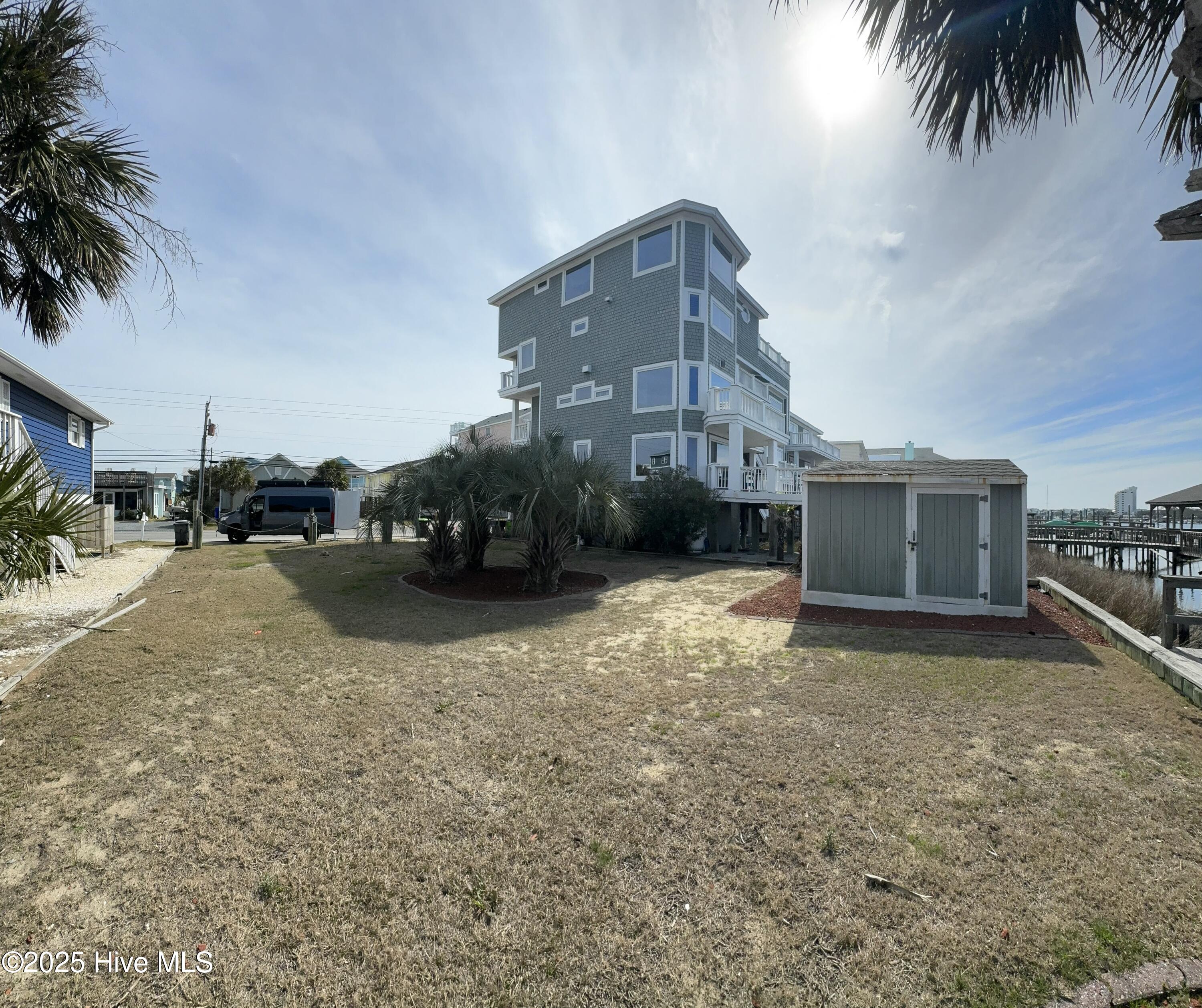 main property photo 6