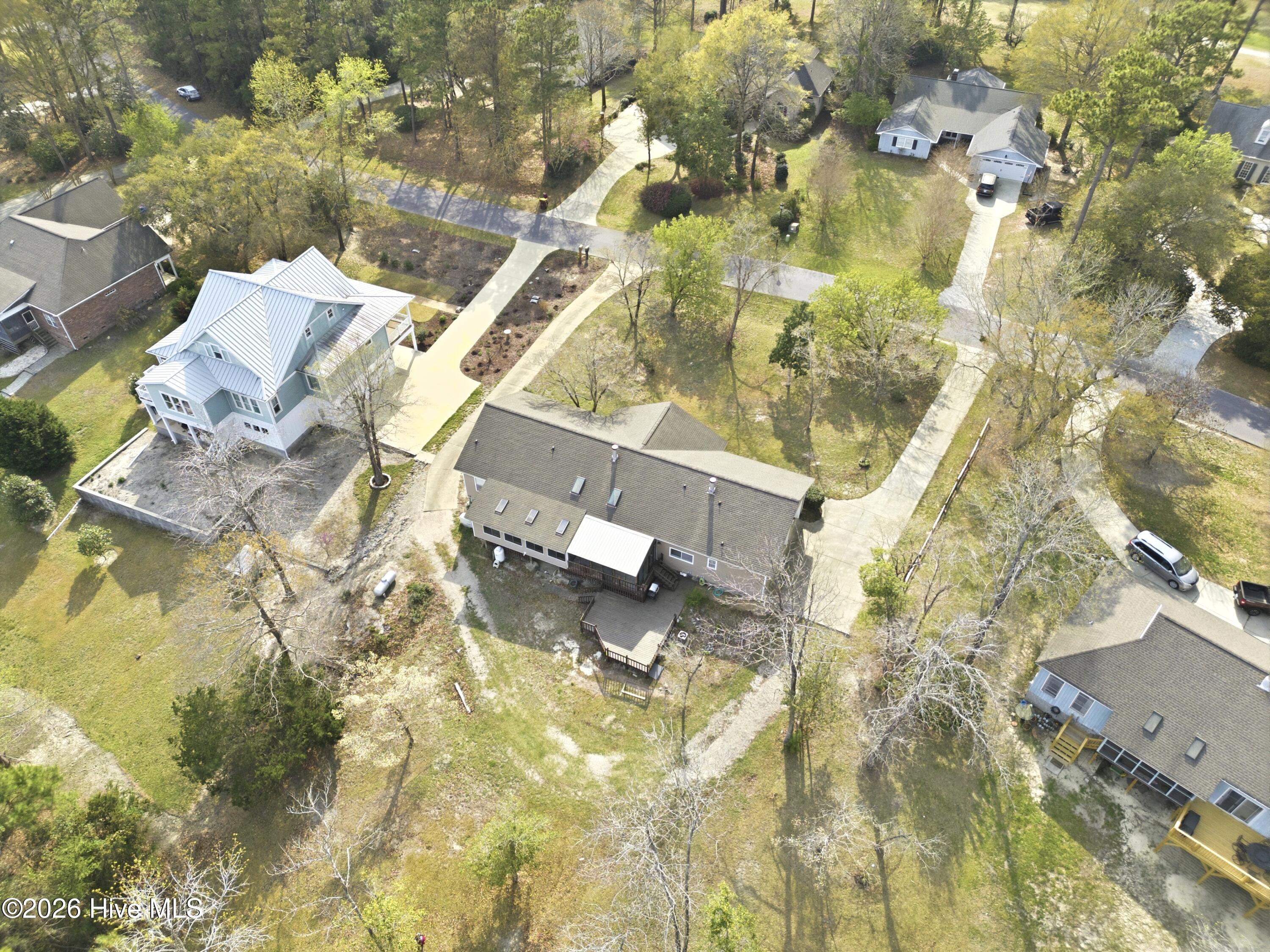 main property photo 33