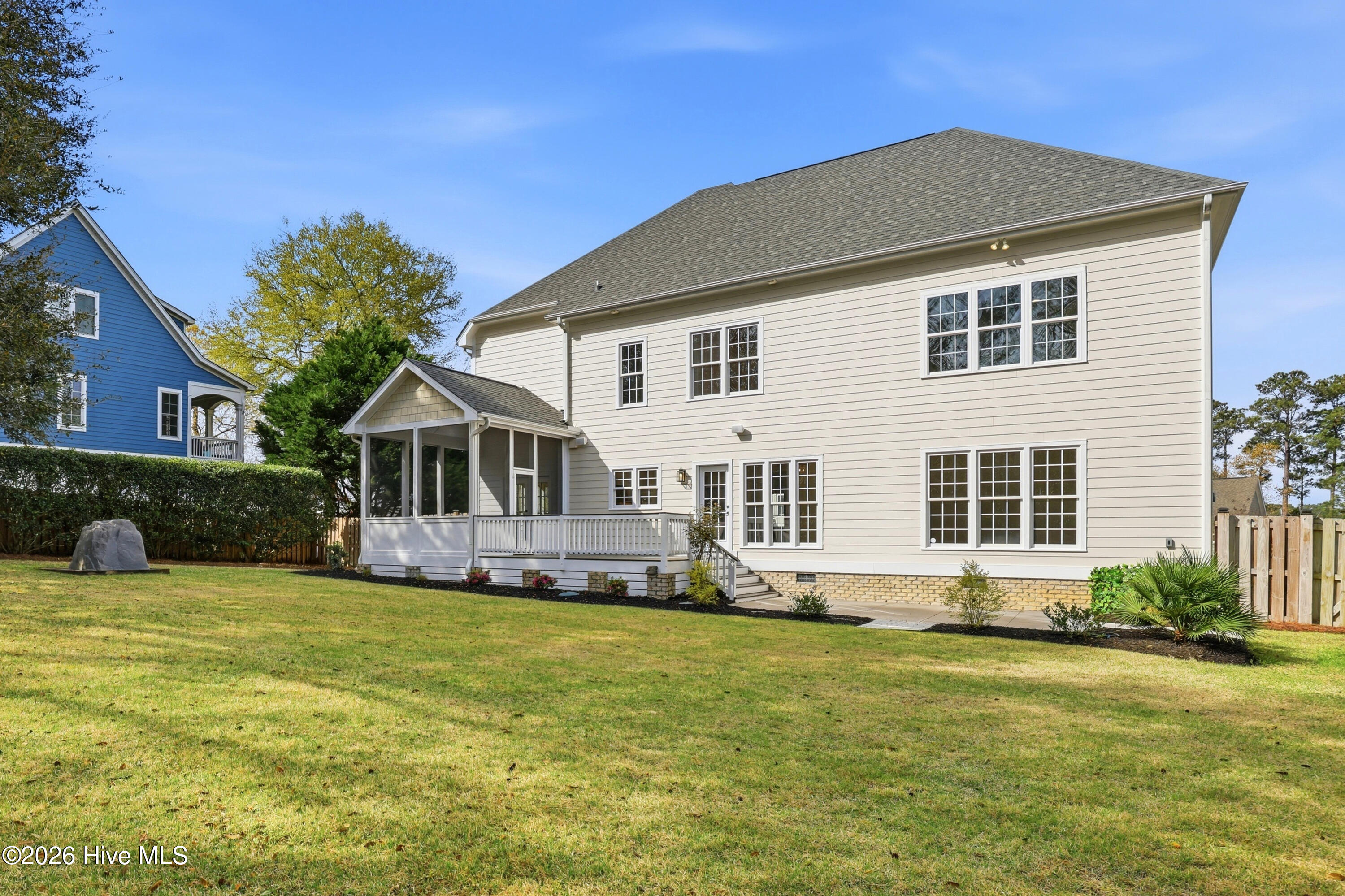 main property photo 79
