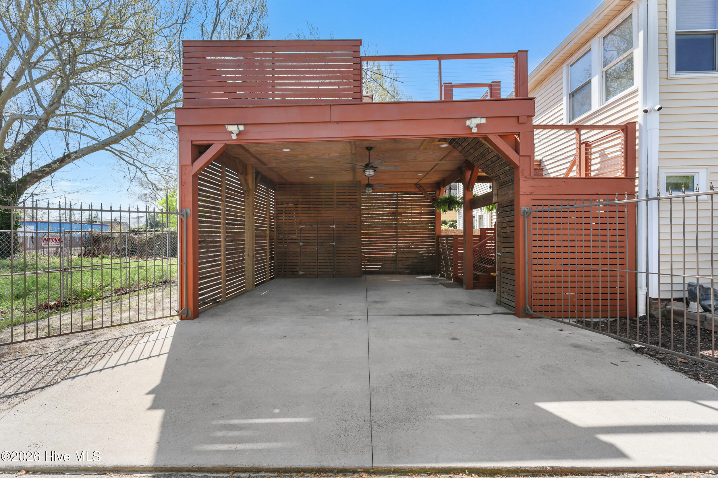 main property photo 49