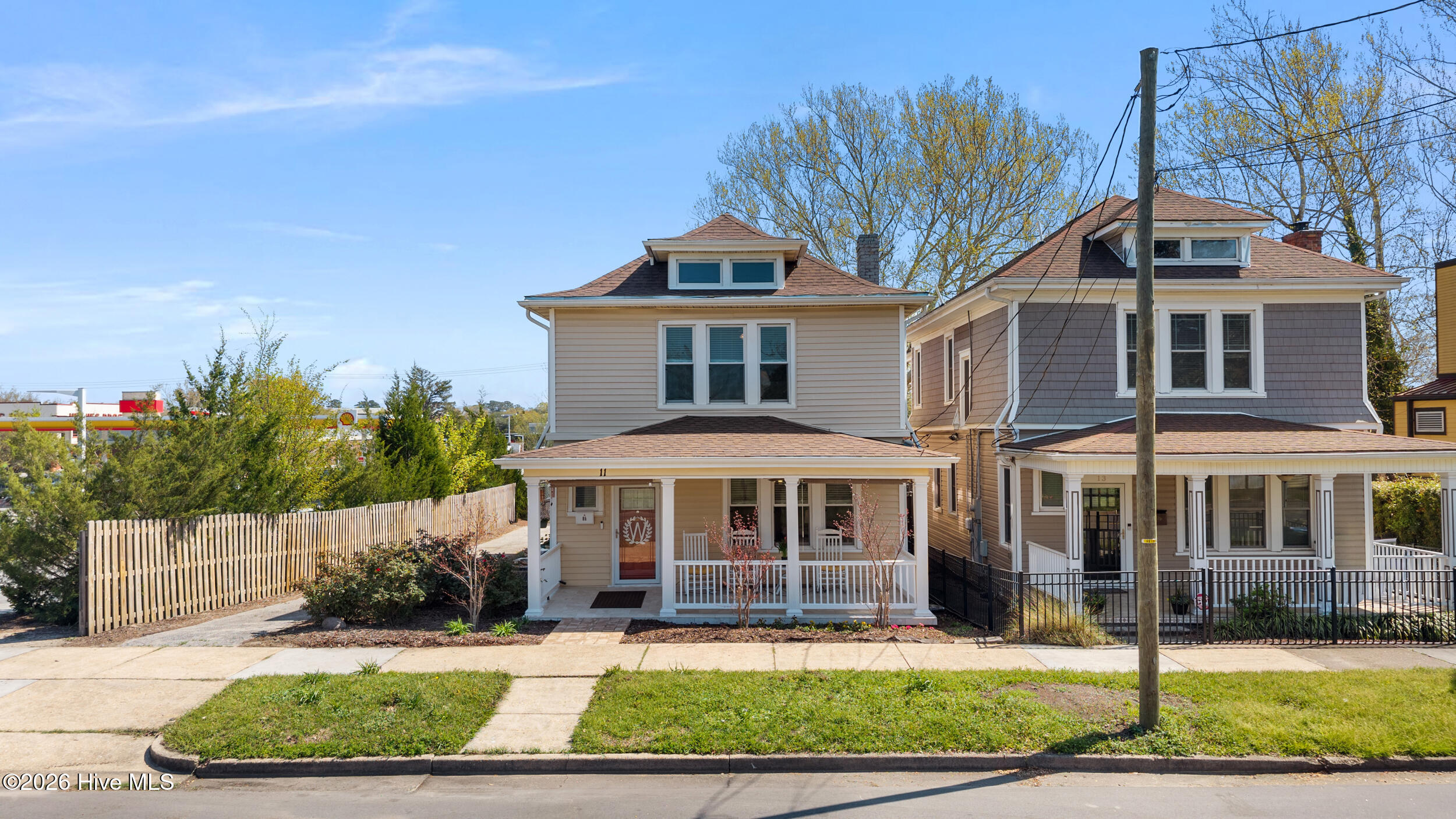 main property photo 51