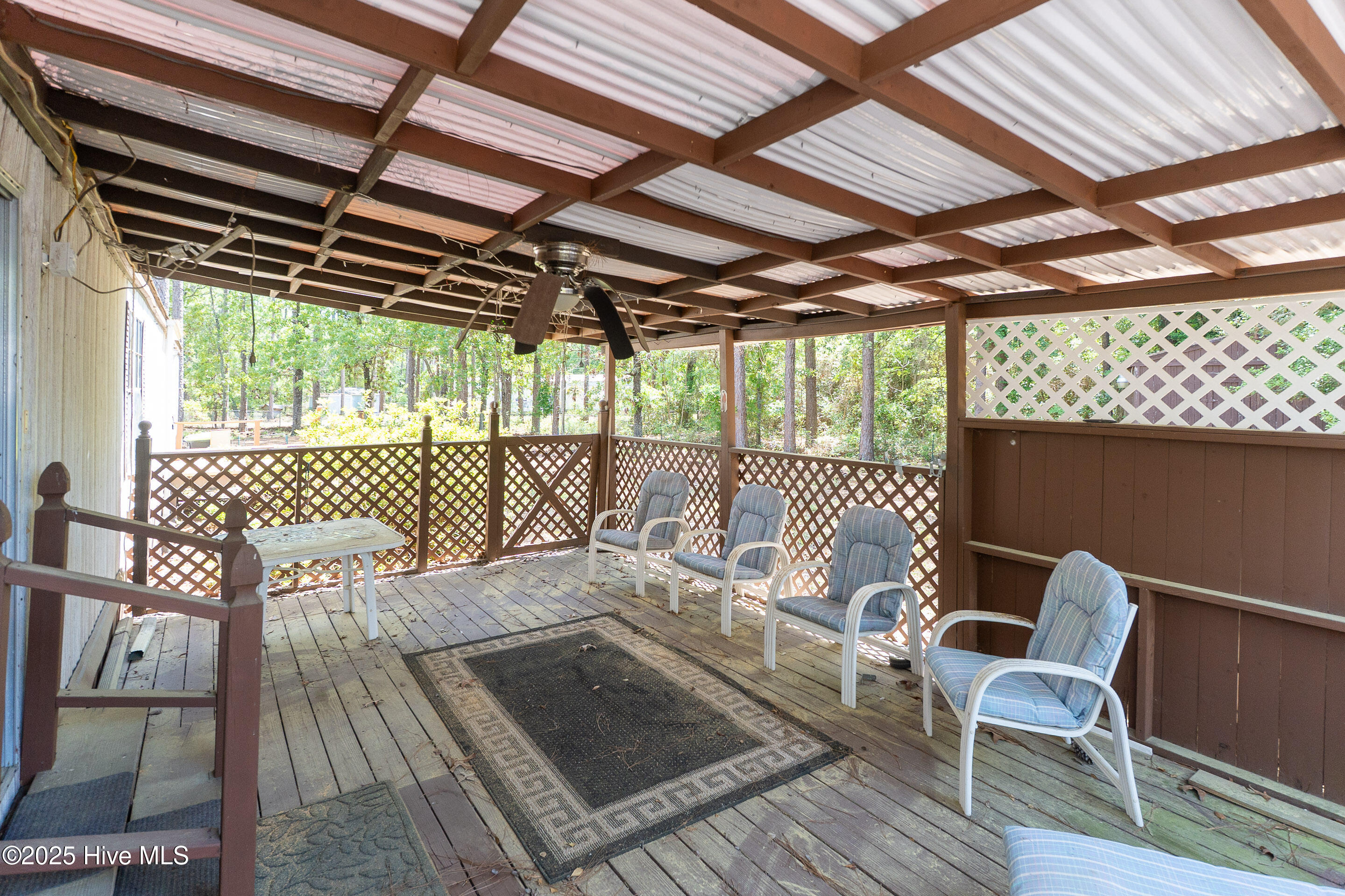 main property photo 13