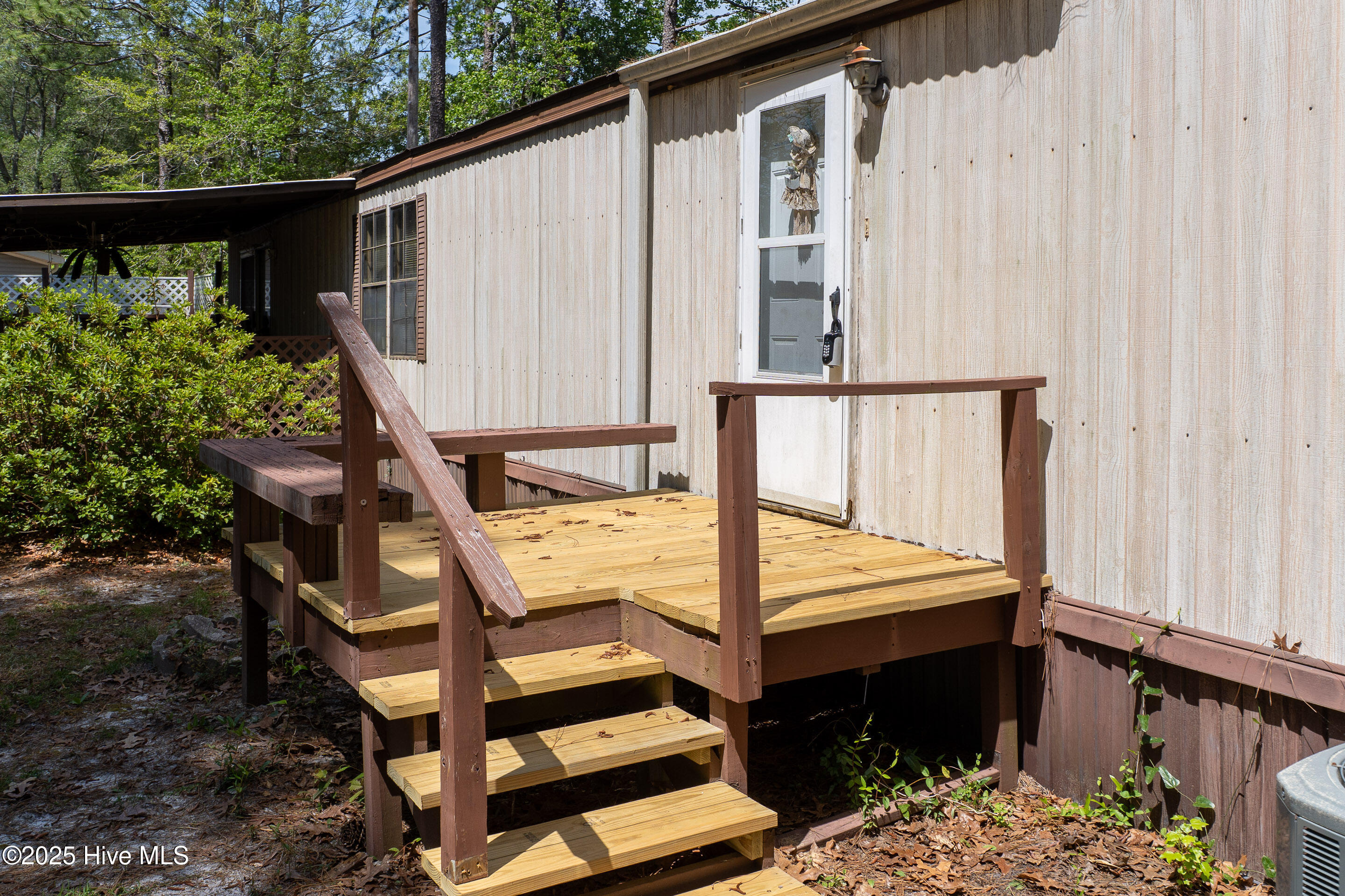 main property photo 21
