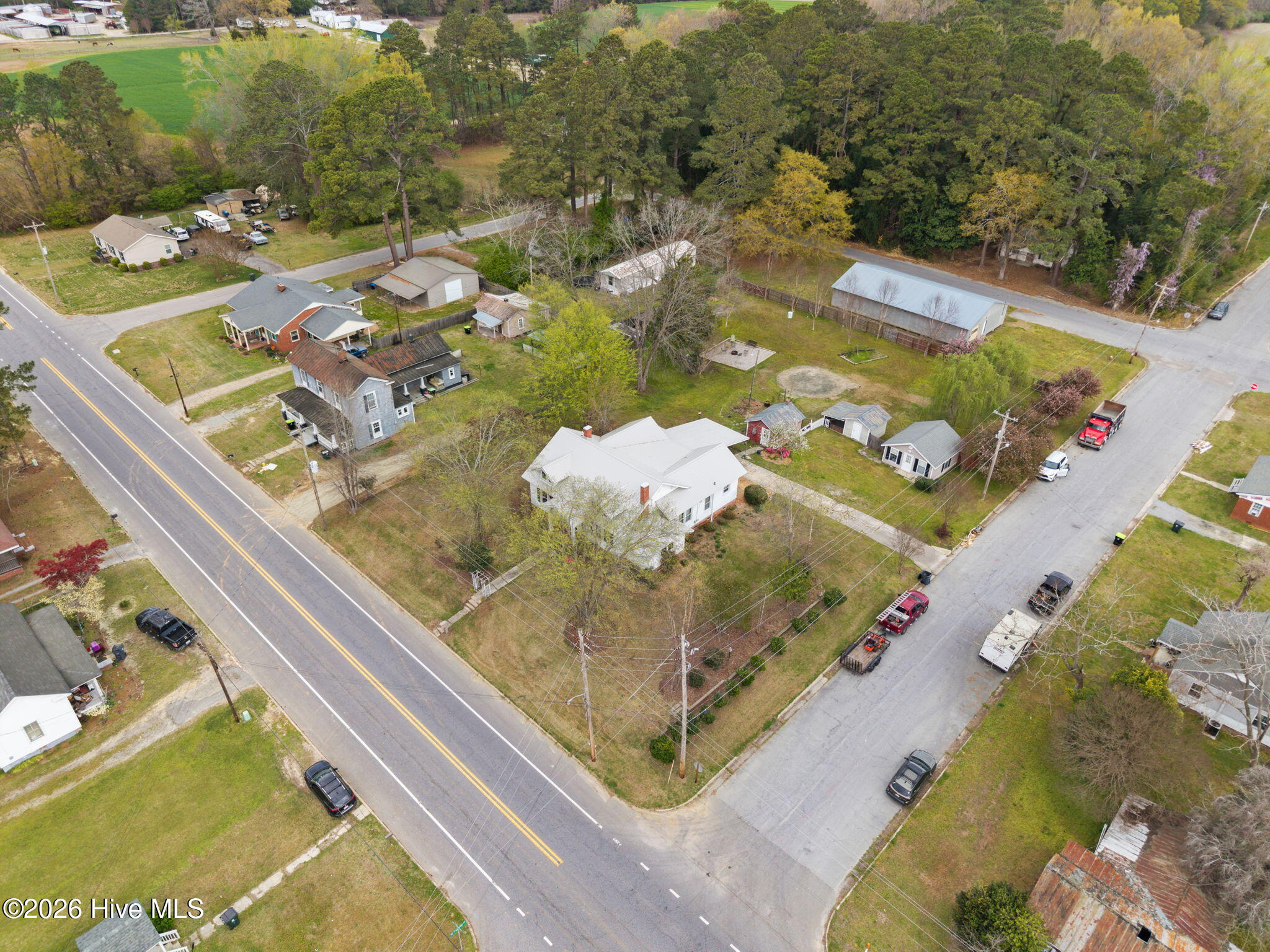 main property photo 42