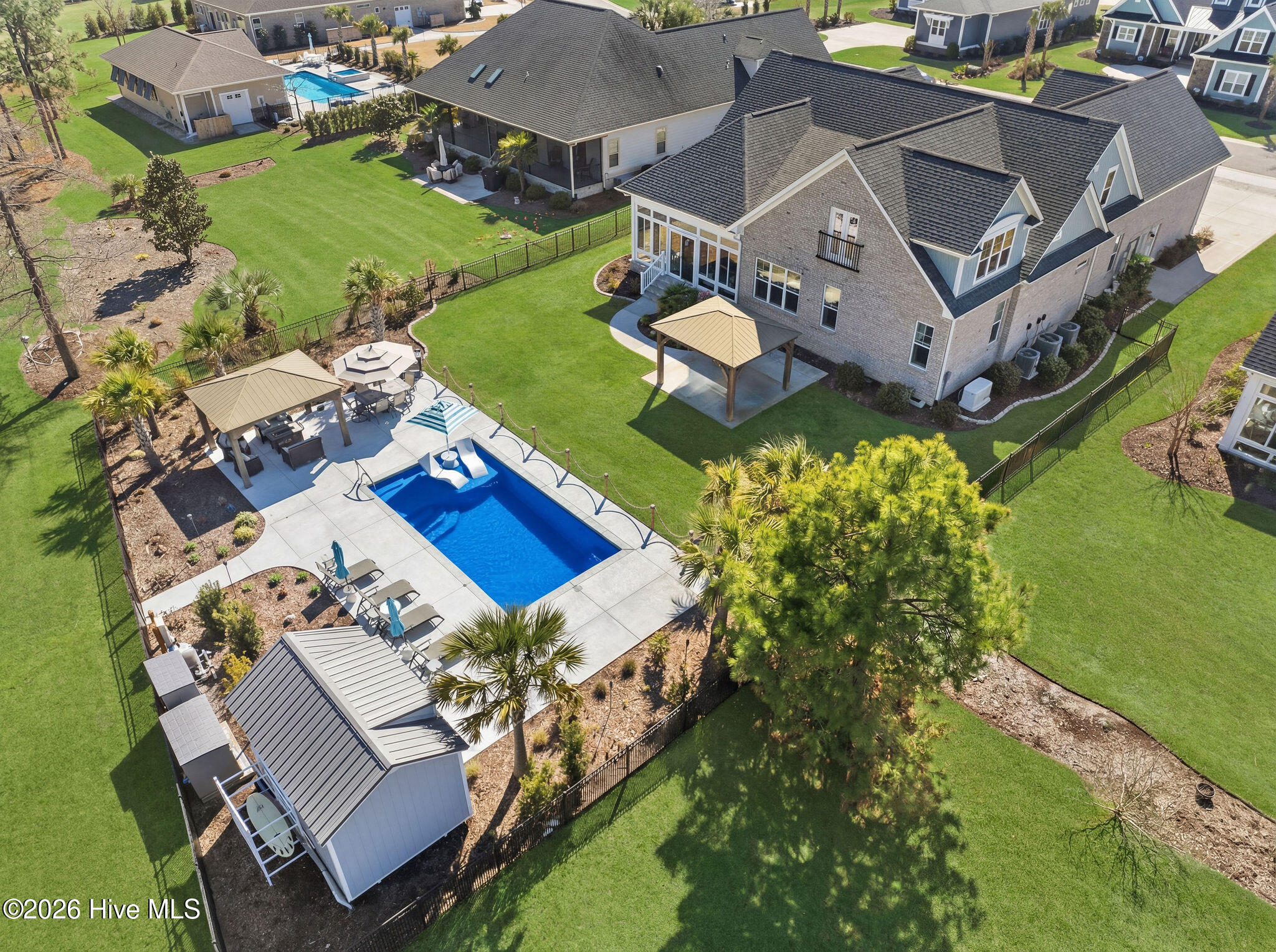 main property photo 51