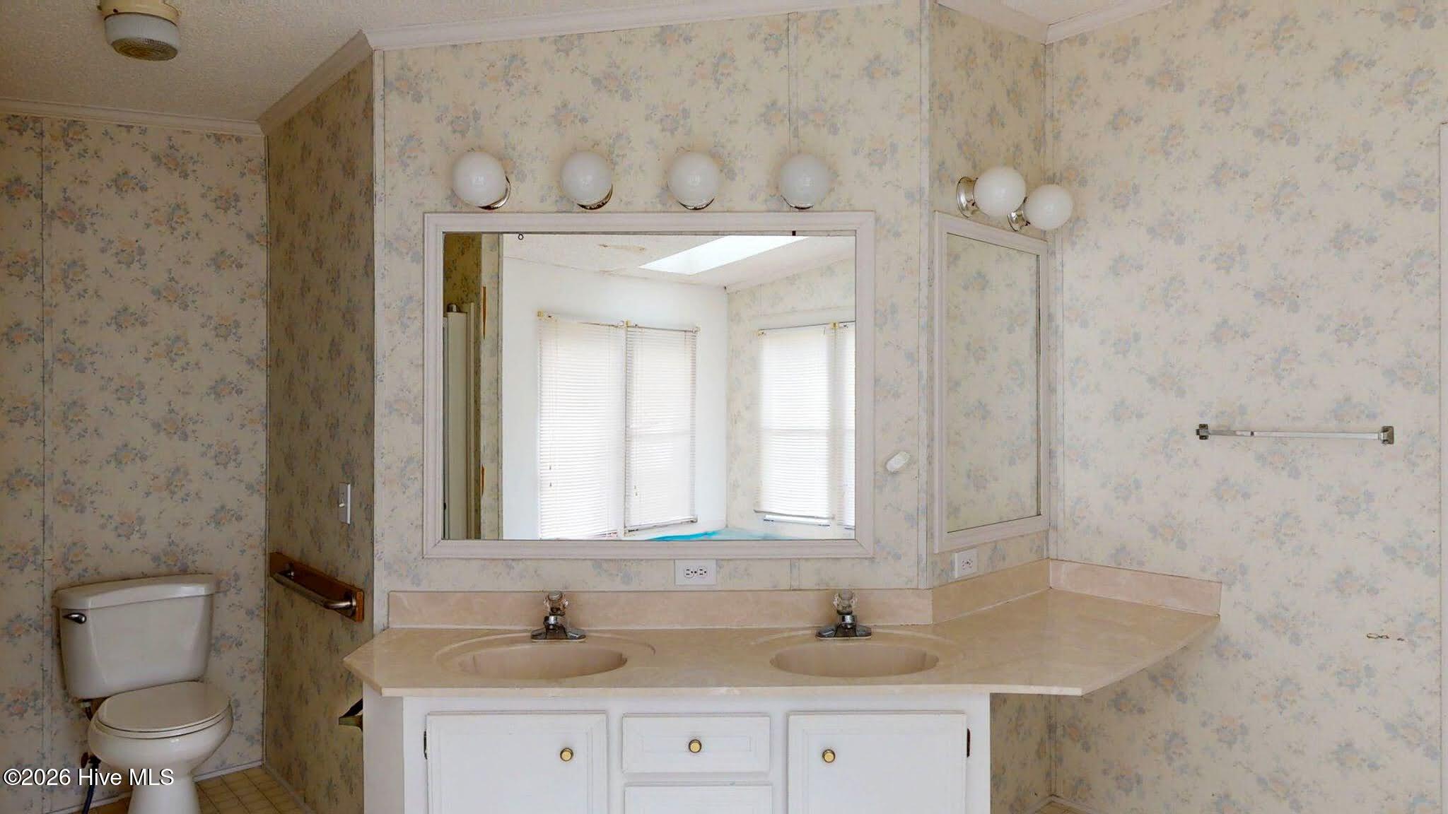 main property photo 15