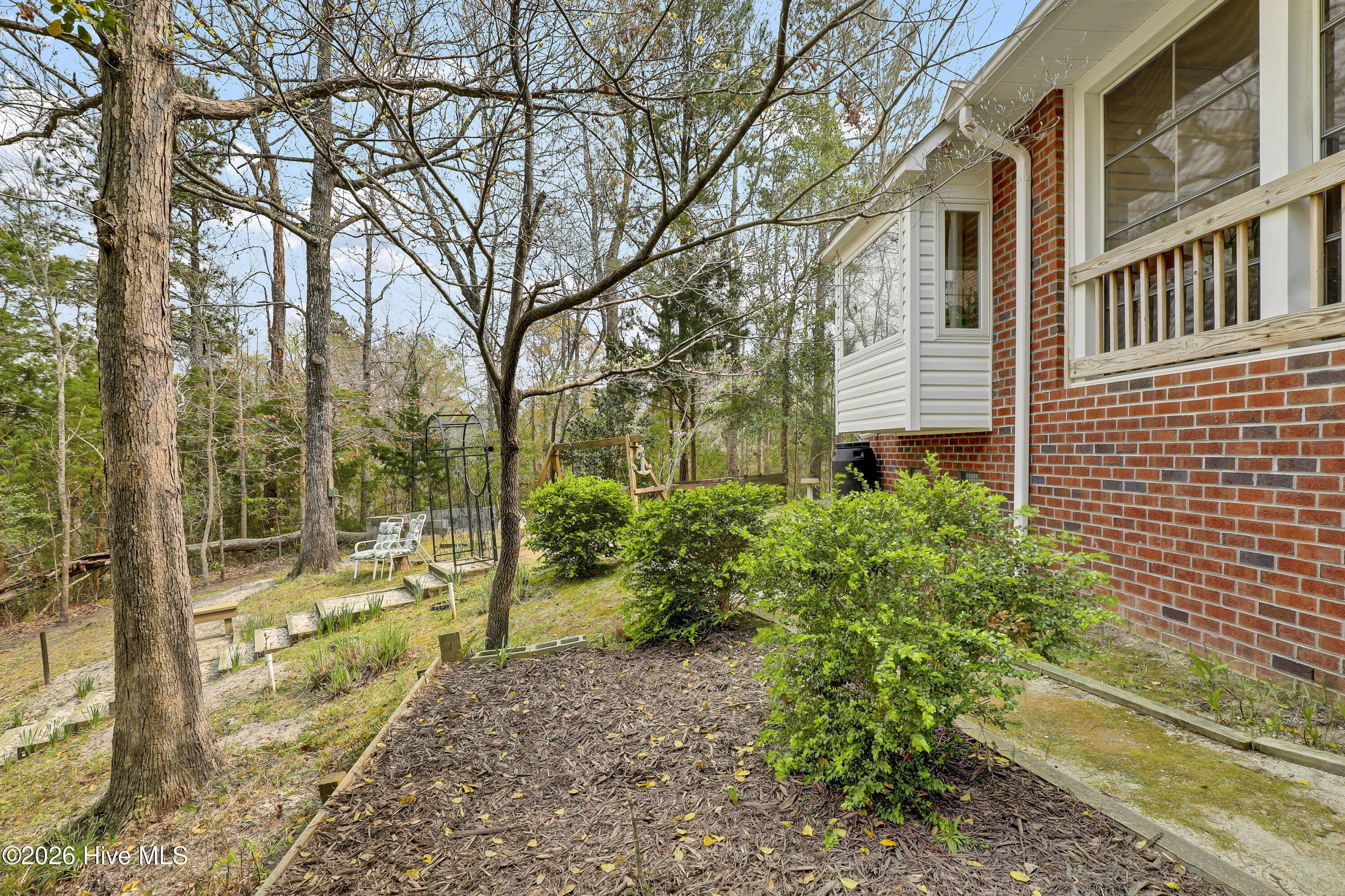 main property photo 50