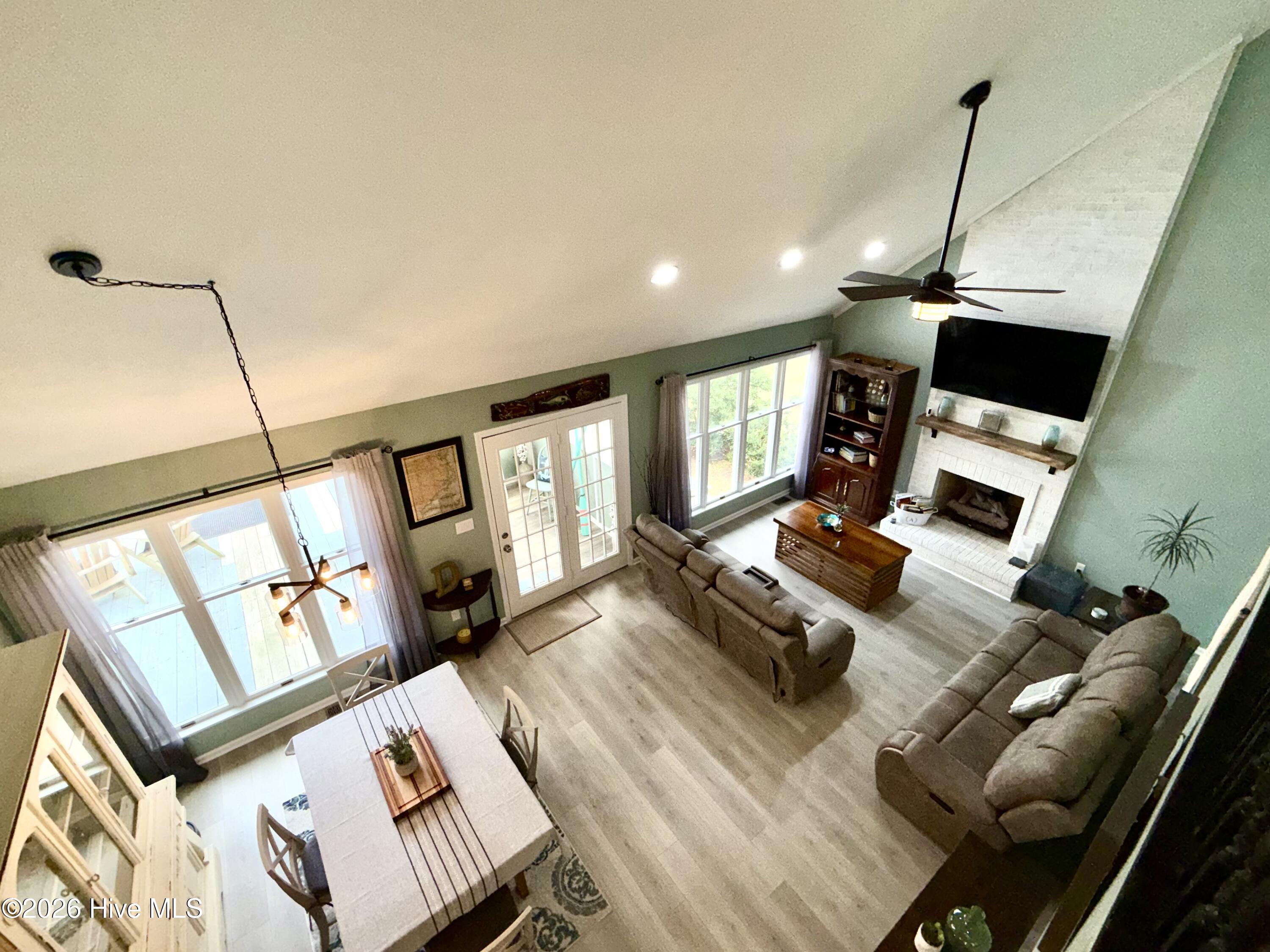 main property photo 43