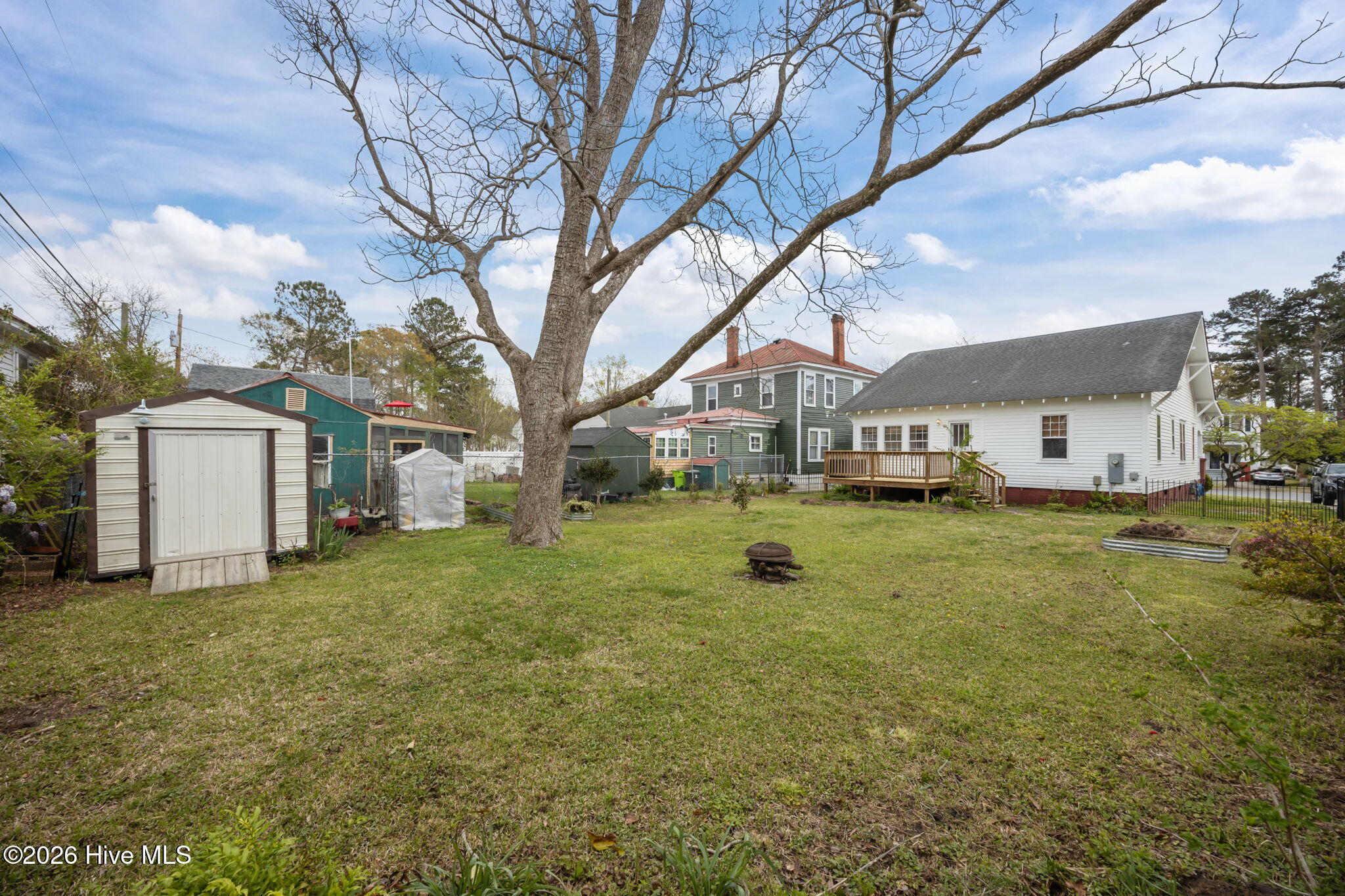 main property photo 50