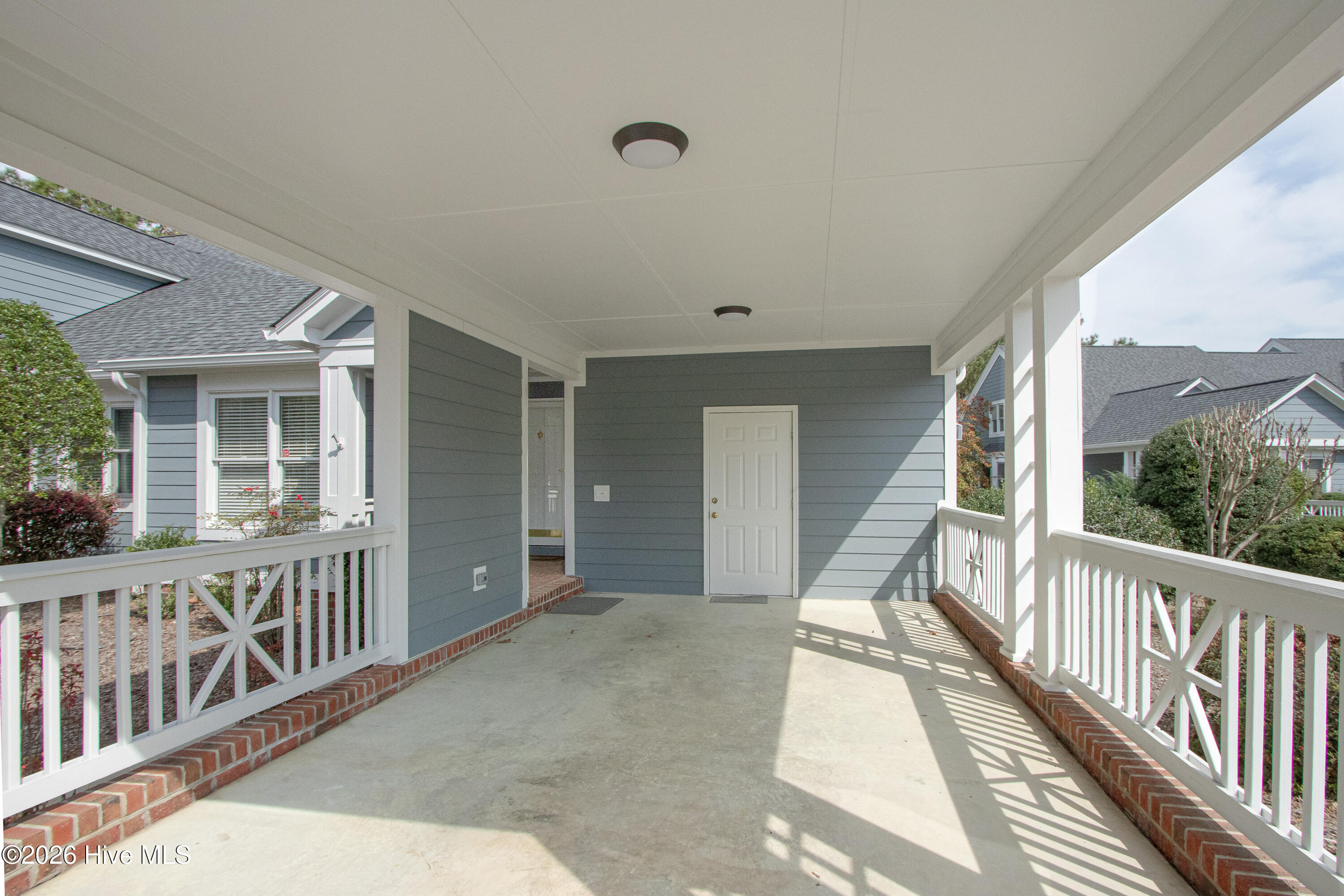 main property photo 44