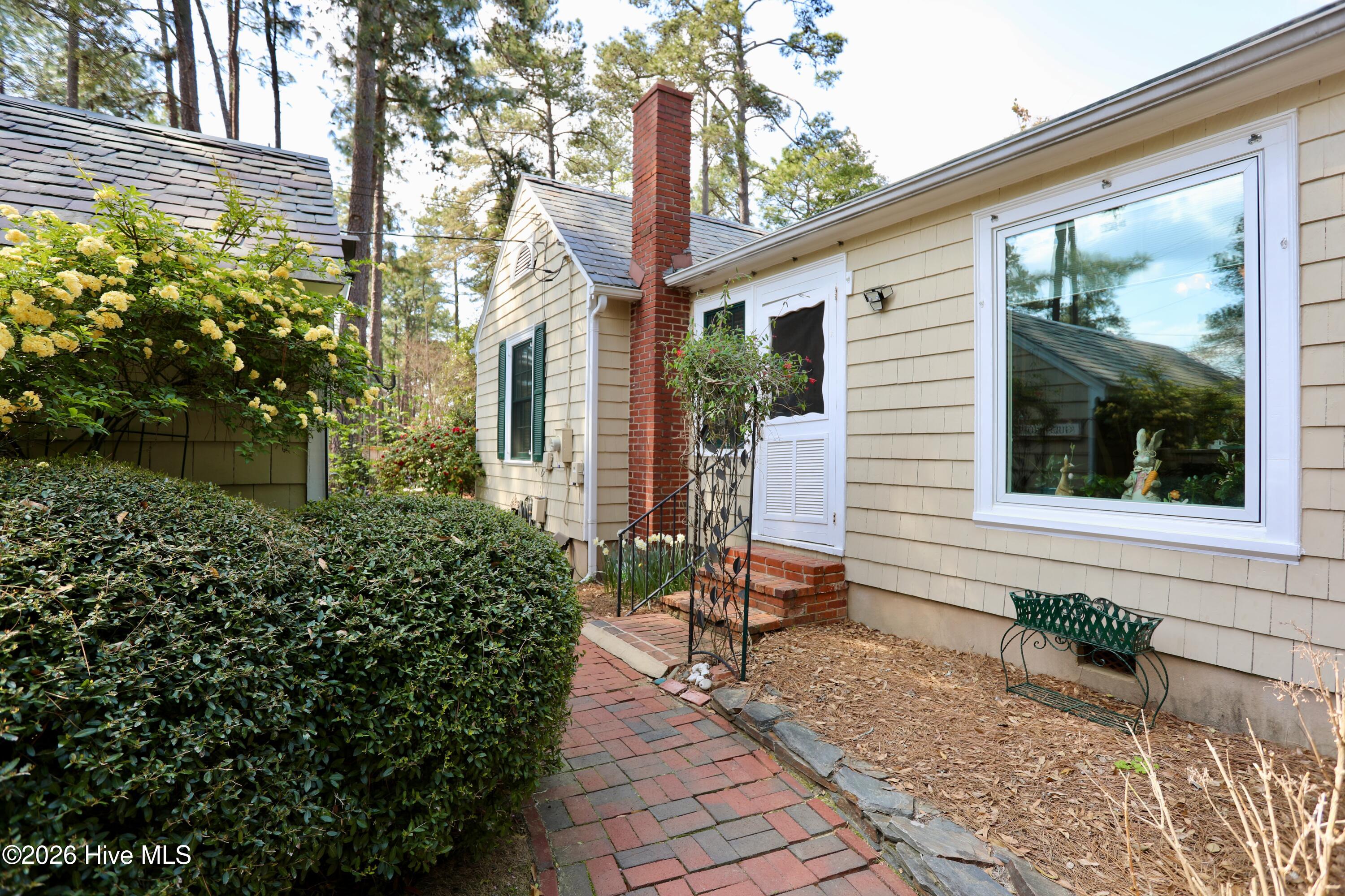 main property photo 39