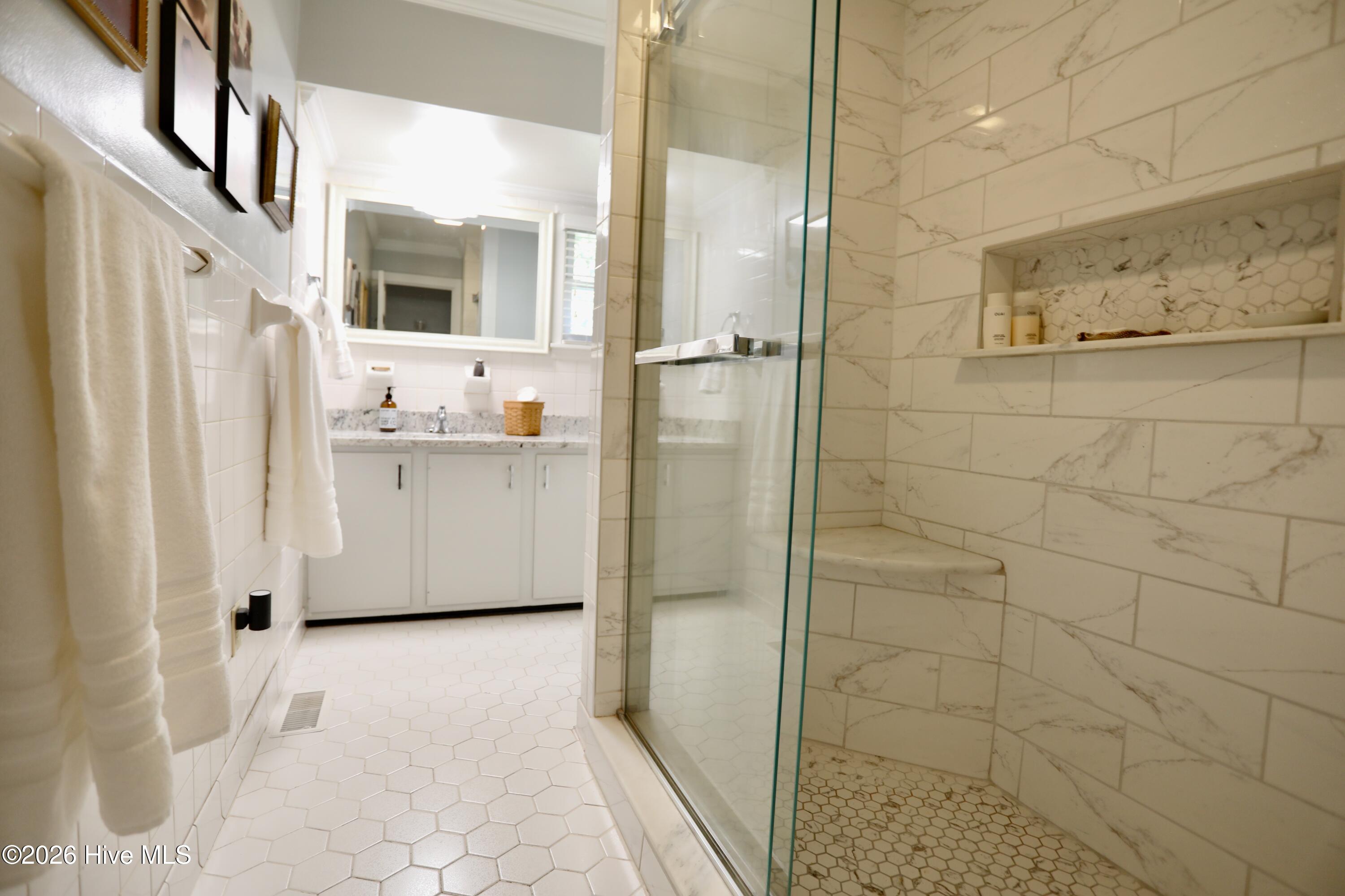 main property photo 68