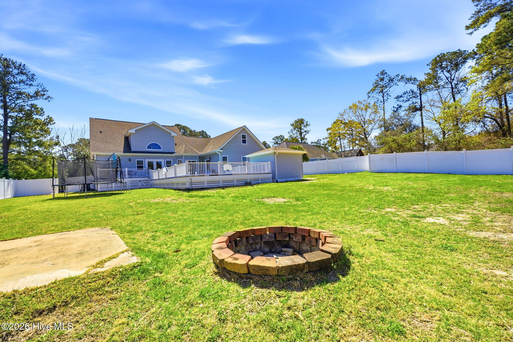 main property photo 41