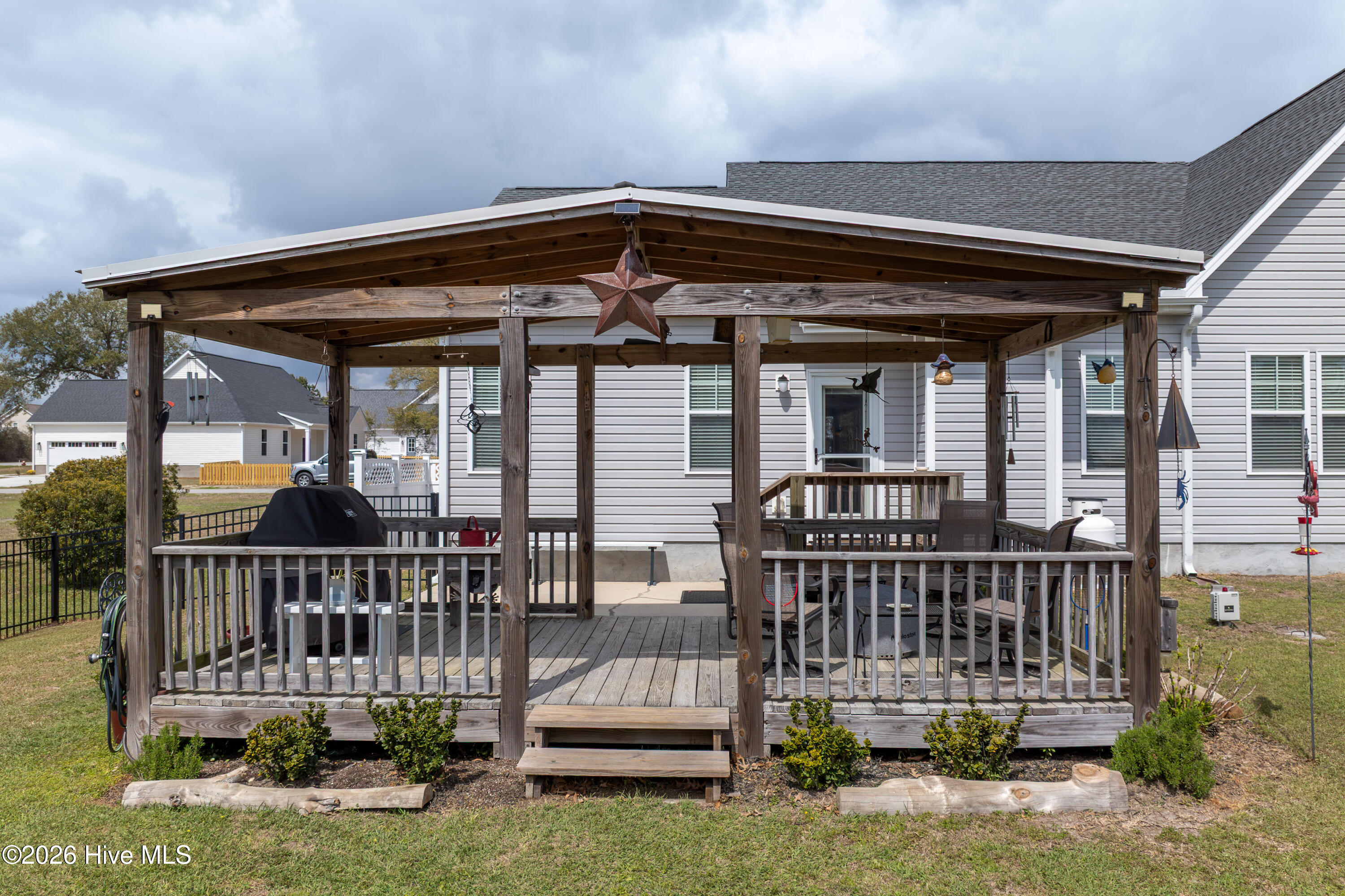 main property photo 43