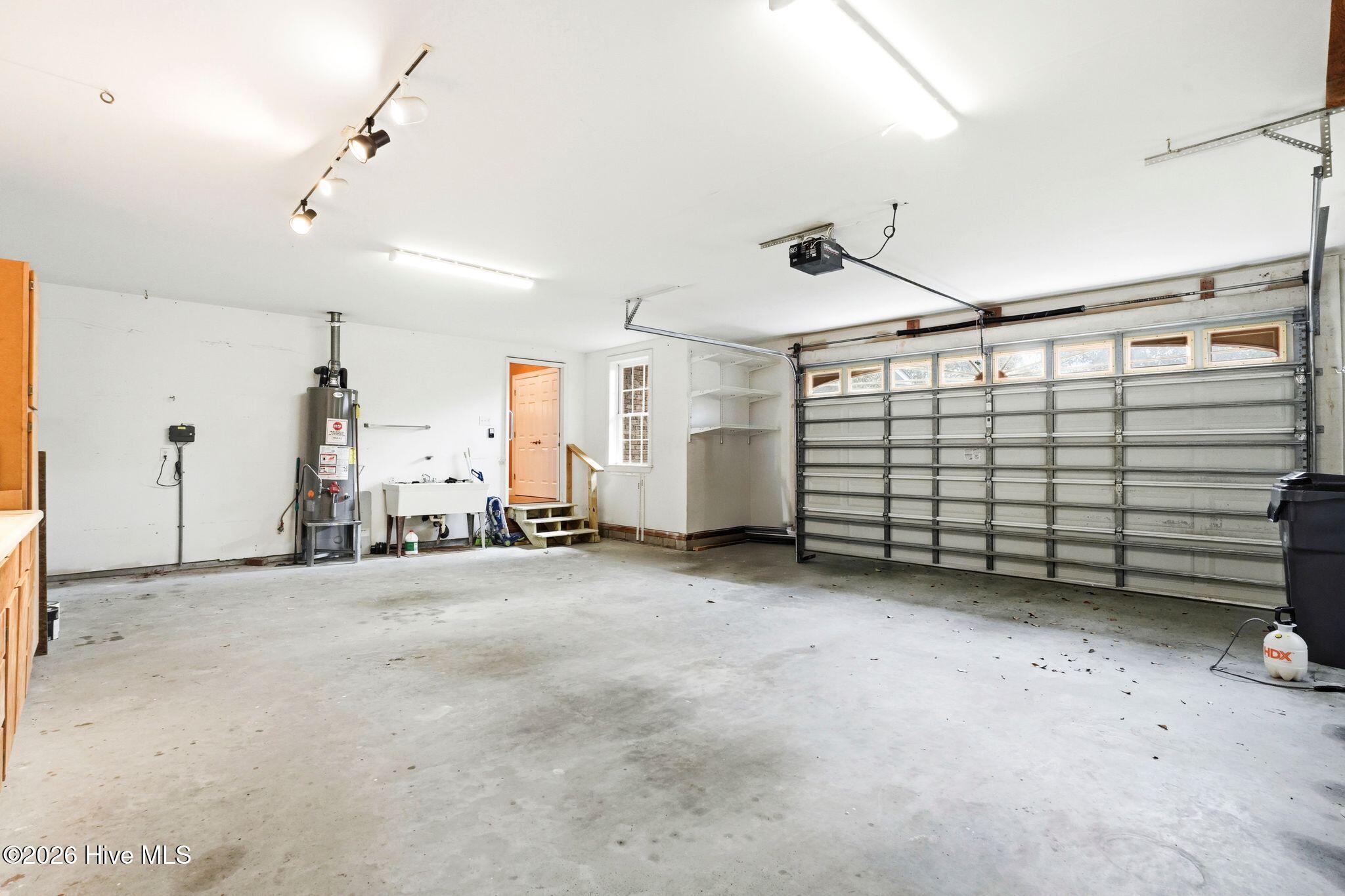 main property photo 77