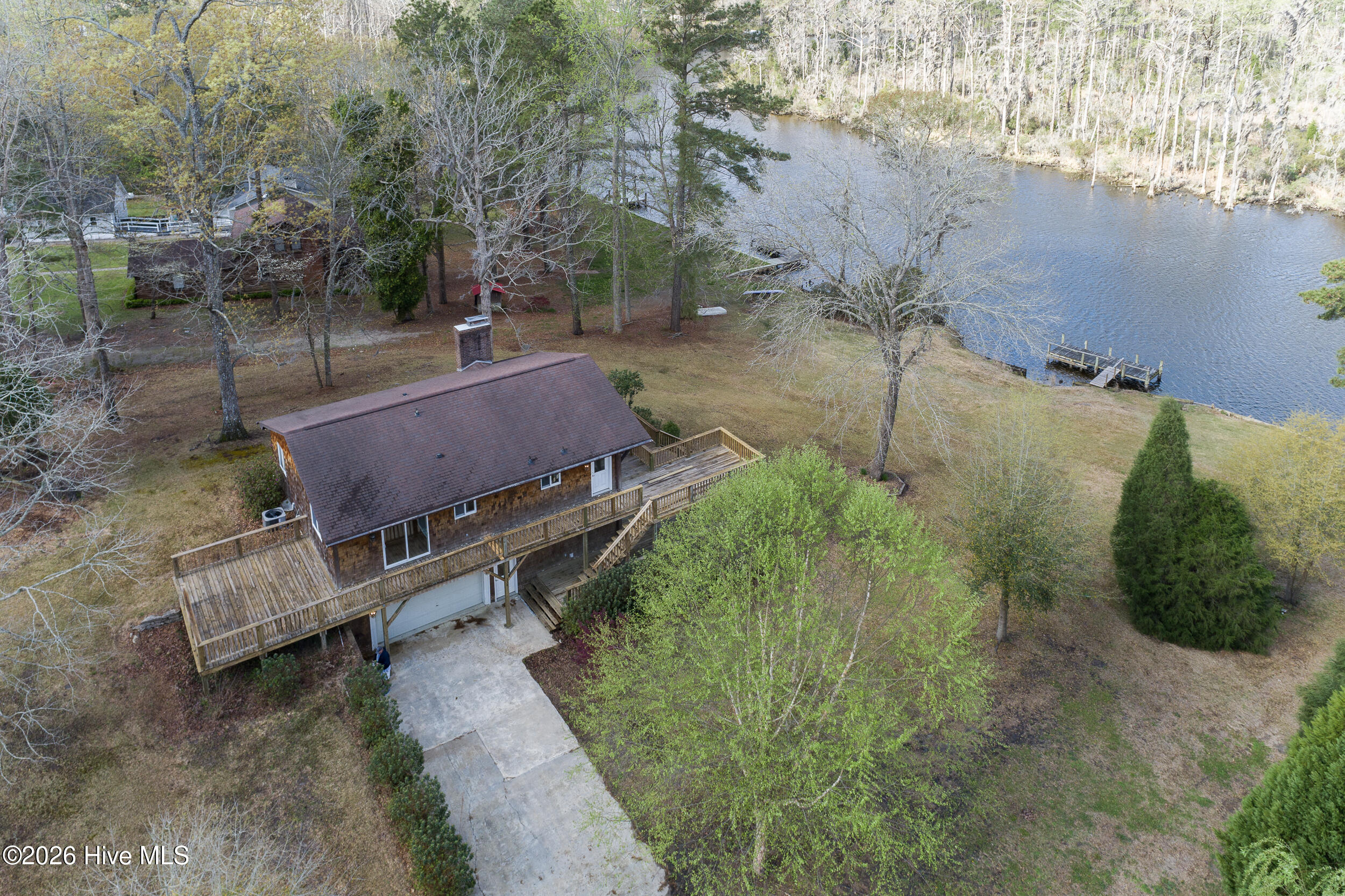 main property photo 19