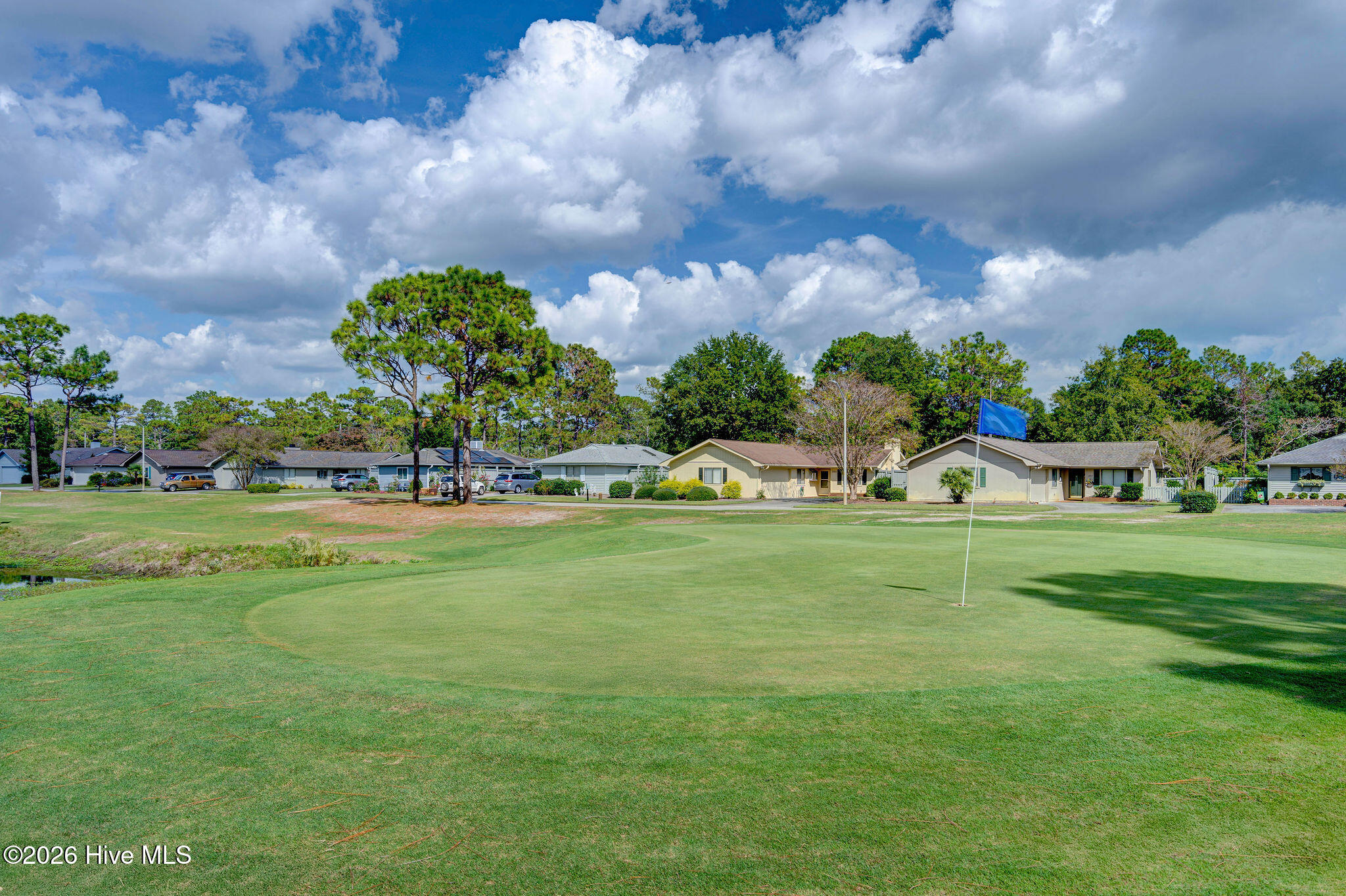 main property photo 40