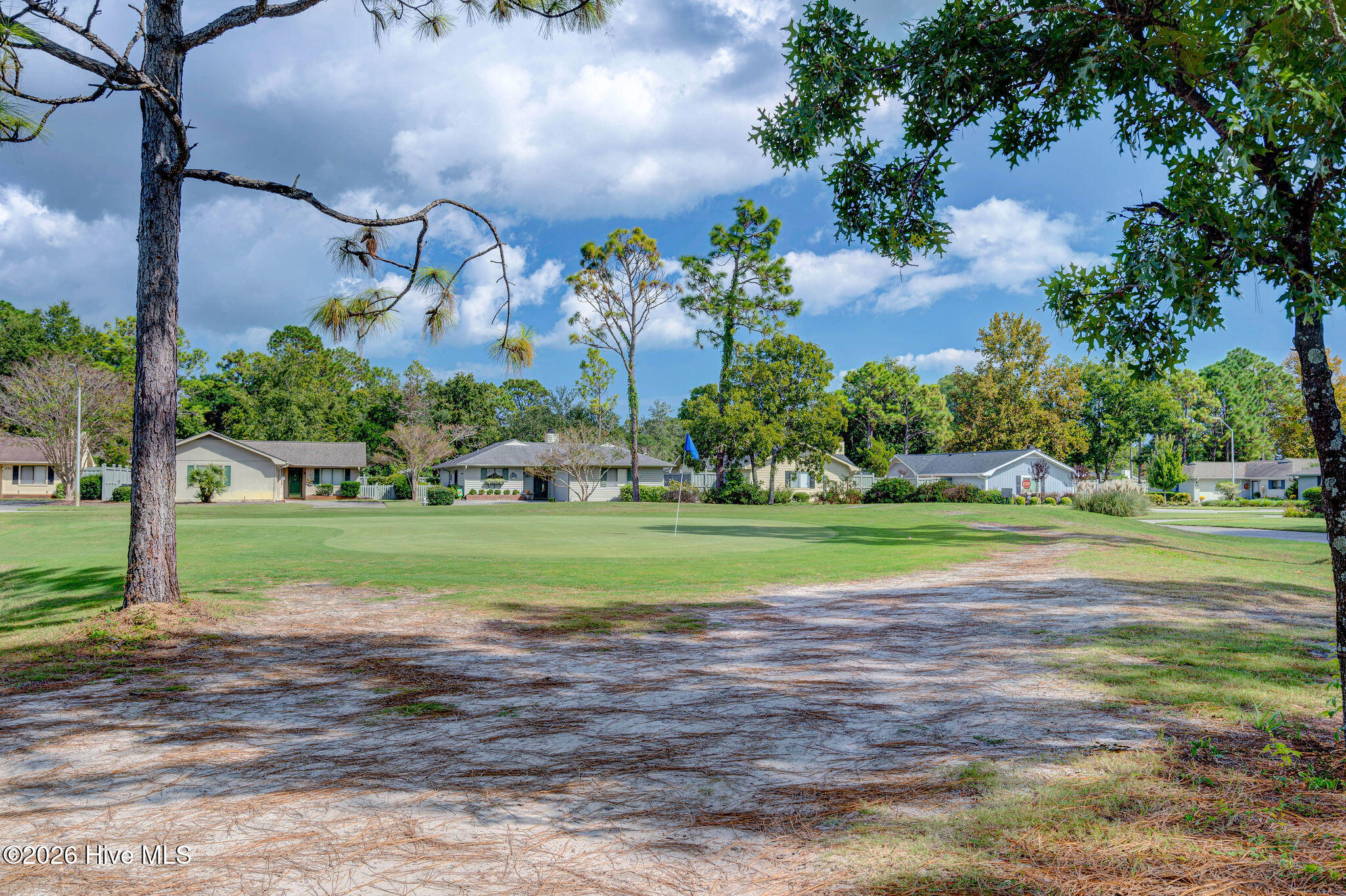 main property photo 41