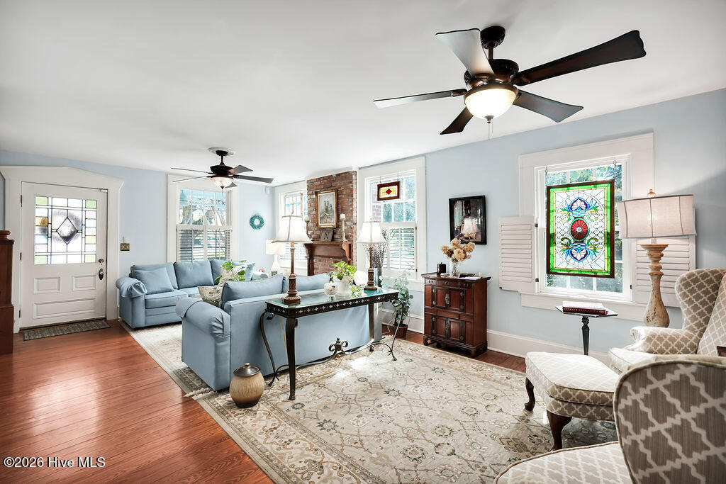 main property photo 14