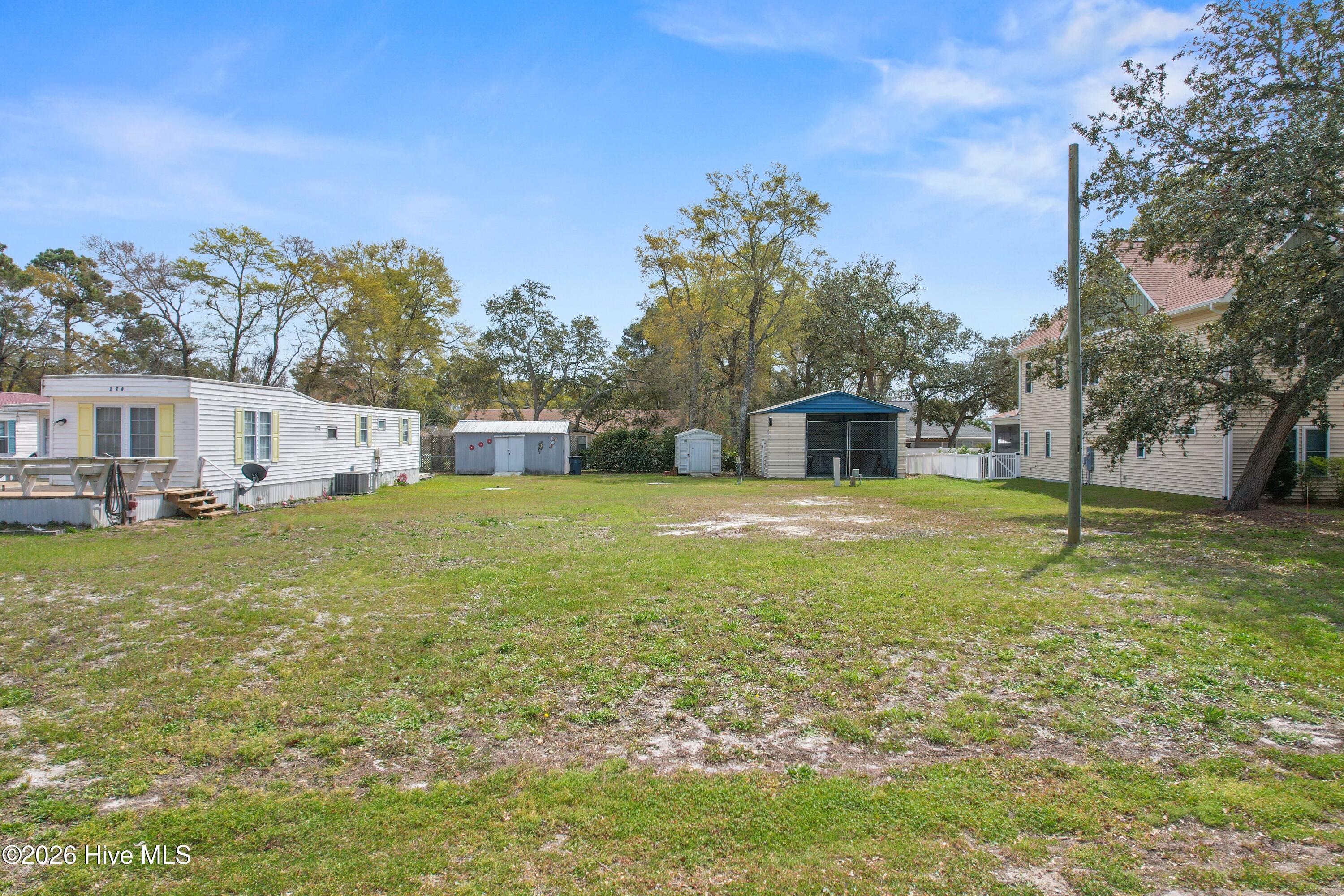 main property photo 41