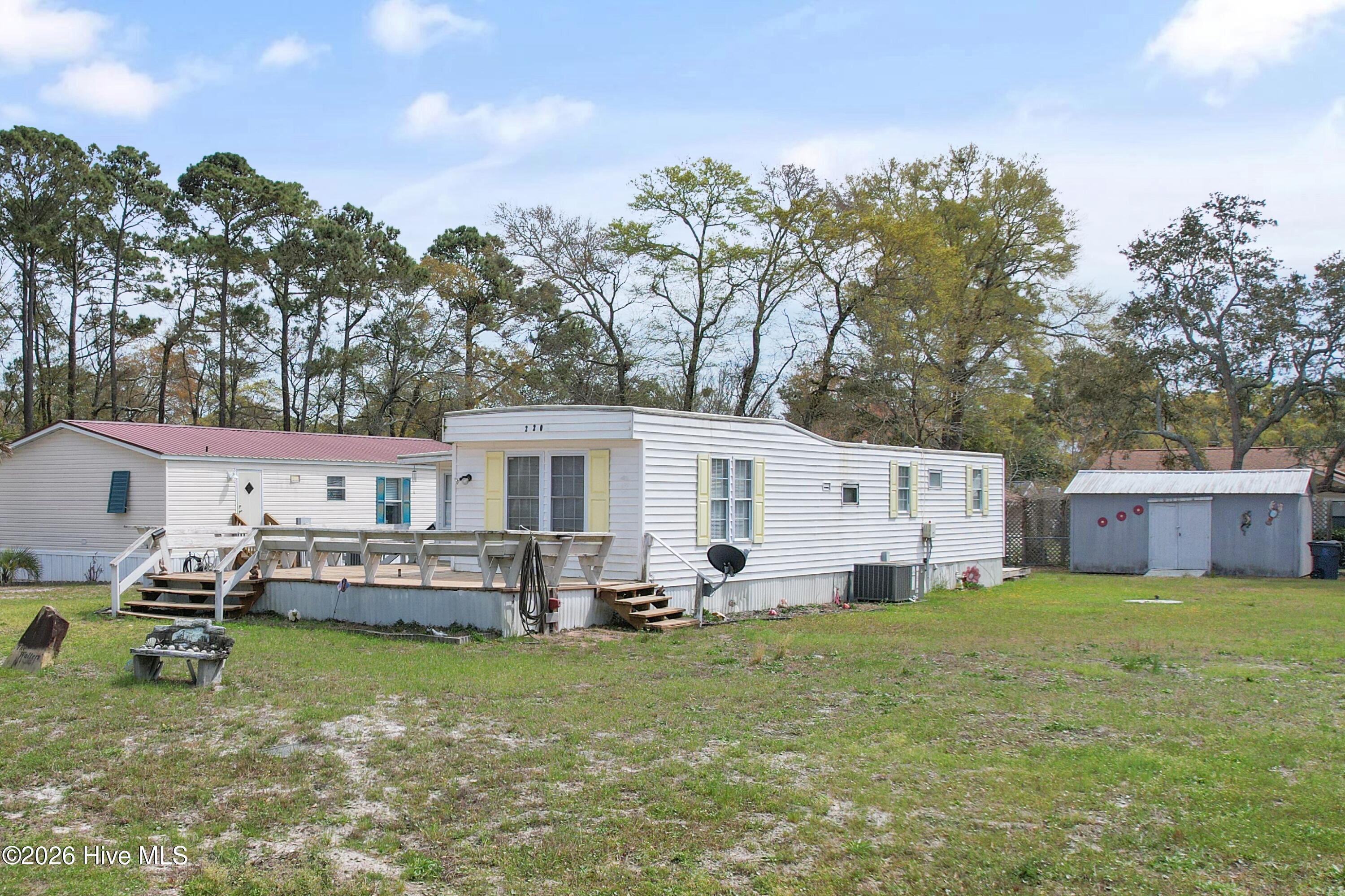 main property photo 9