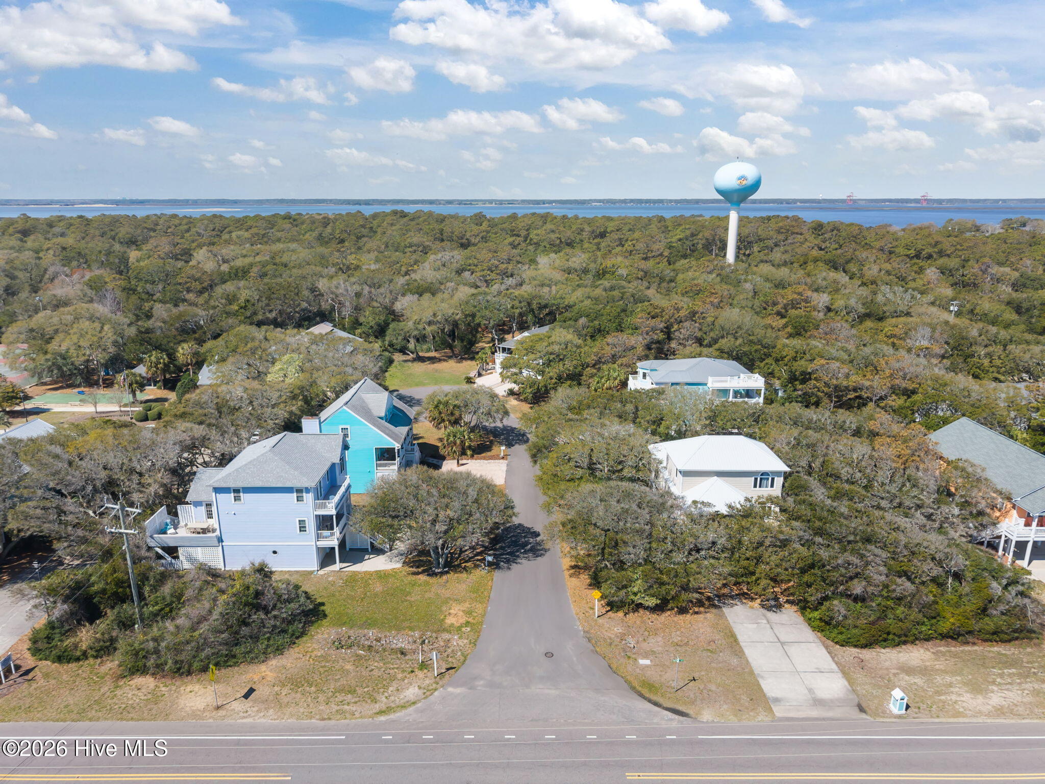 main property photo 12