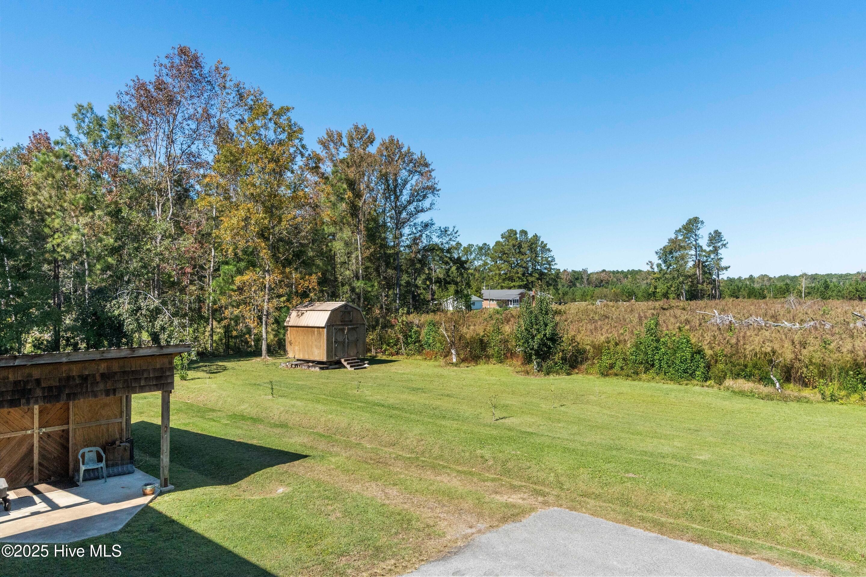 main property photo 18