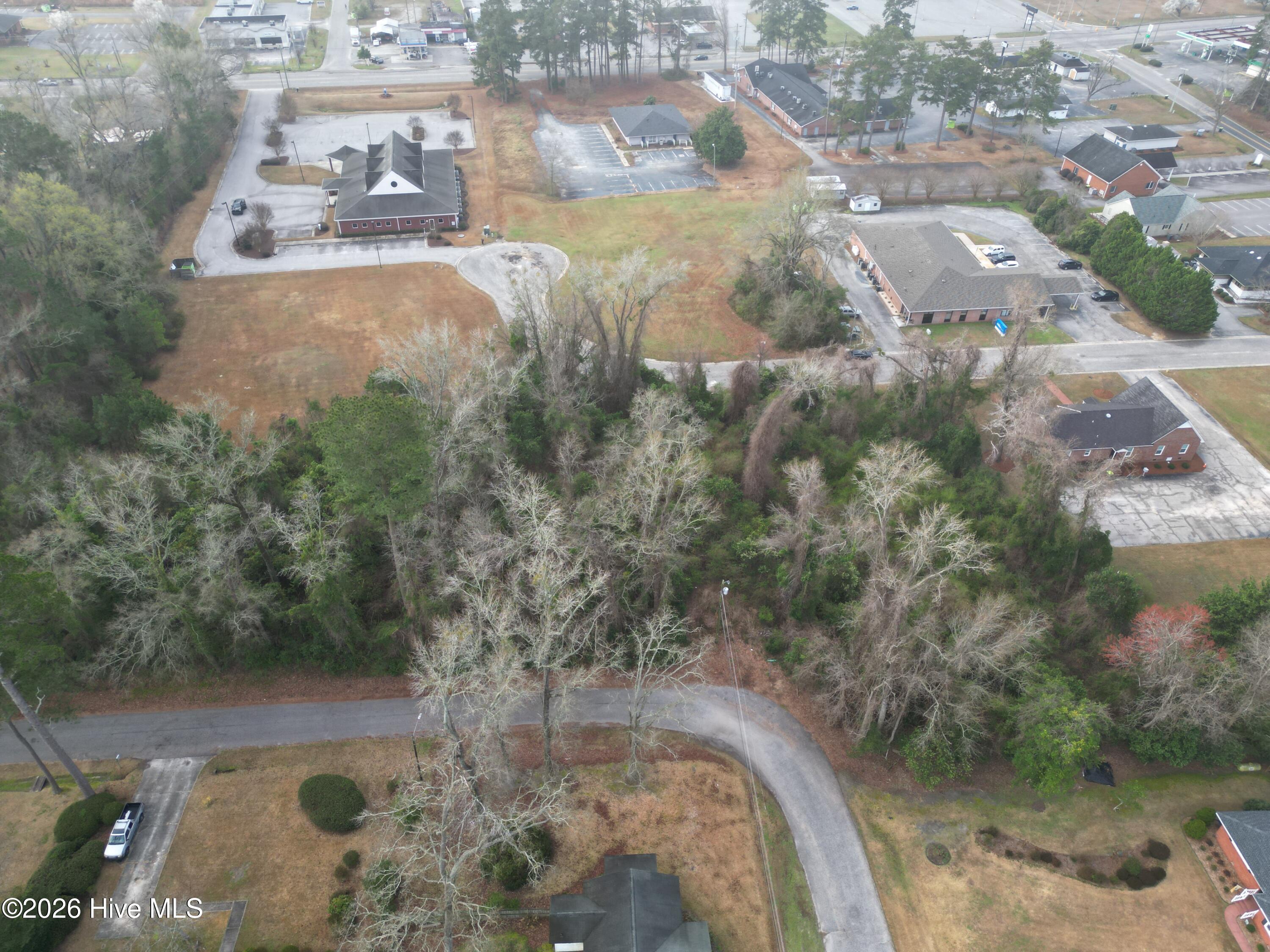 main property photo 6