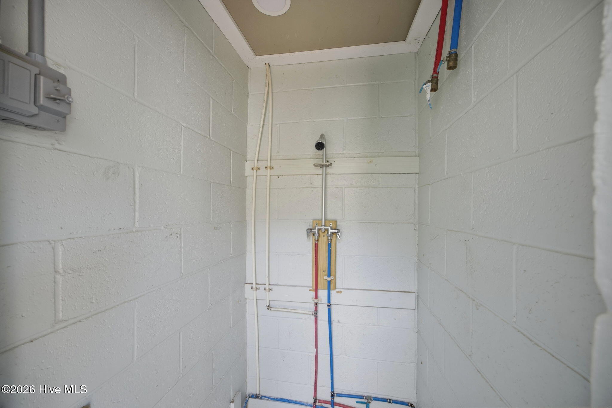 main property photo 67