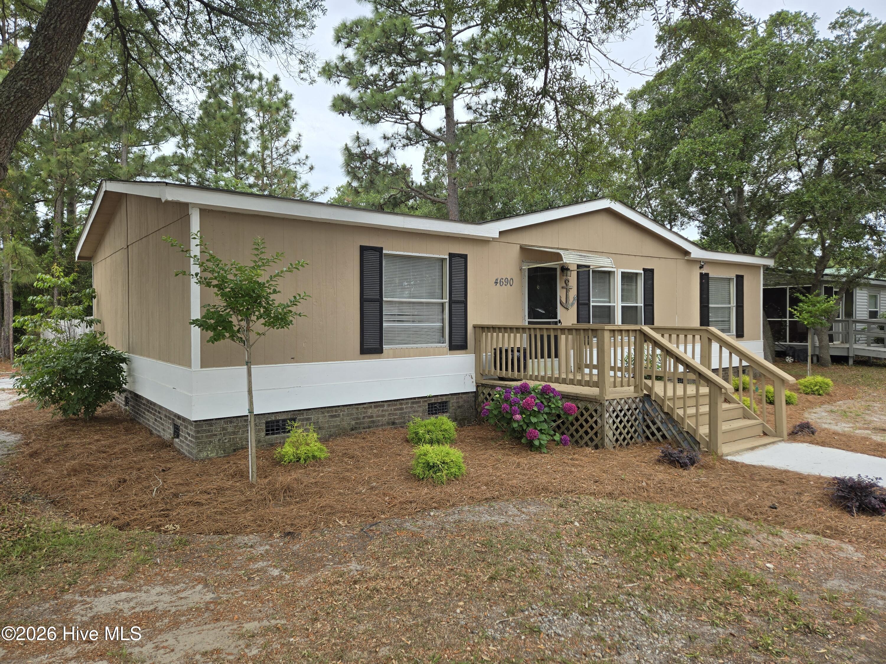 main property photo 32