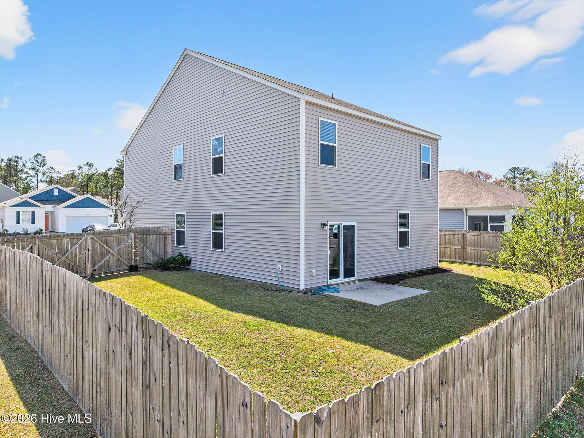 main property photo 3