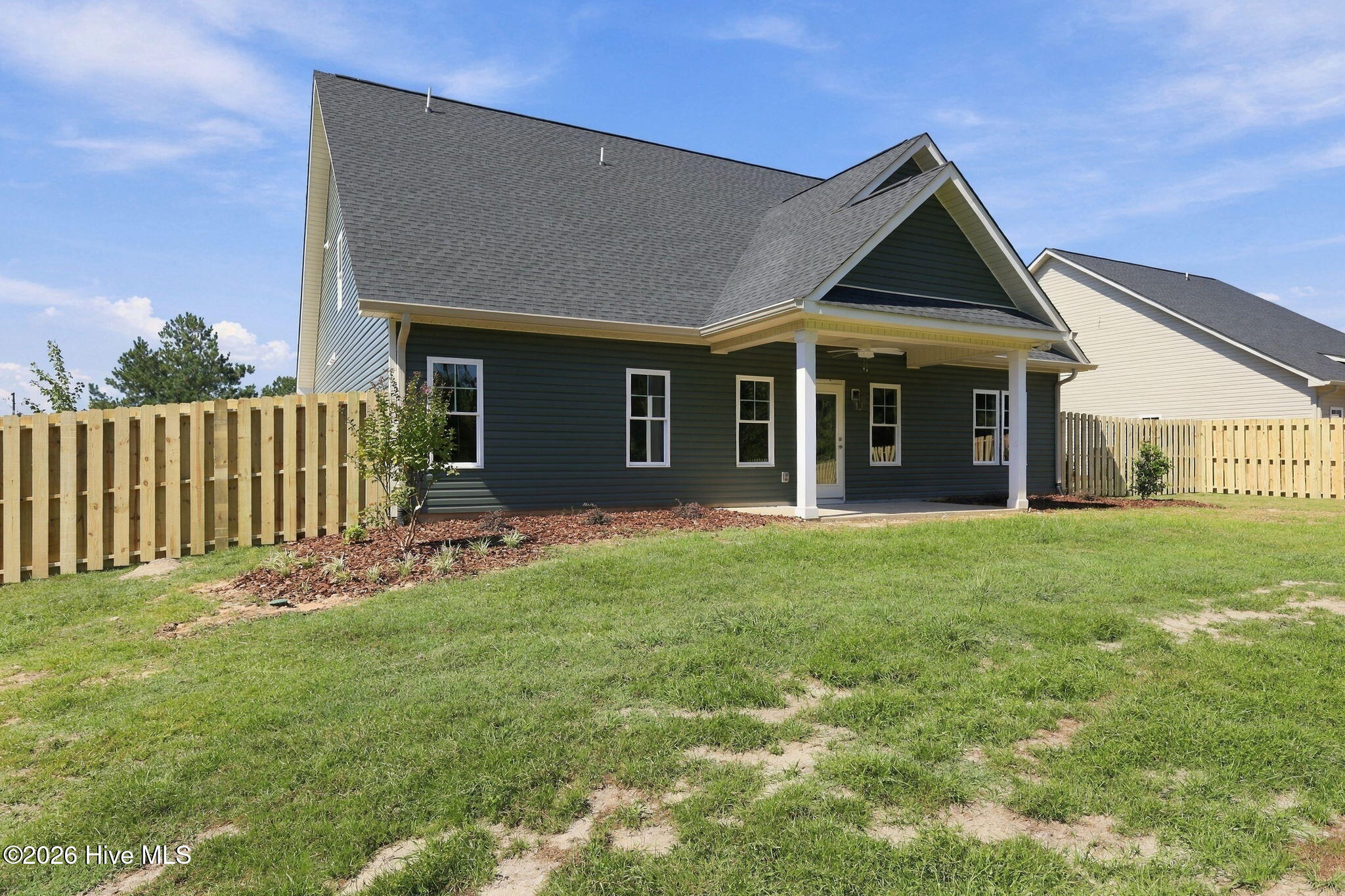 main property photo 32