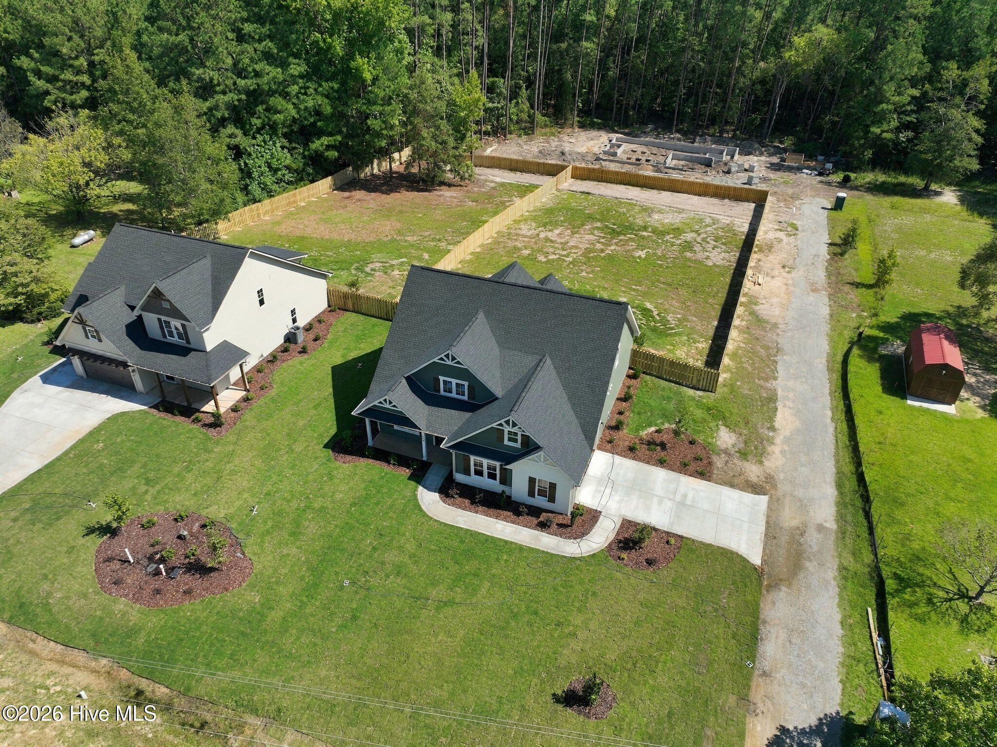 main property photo 39