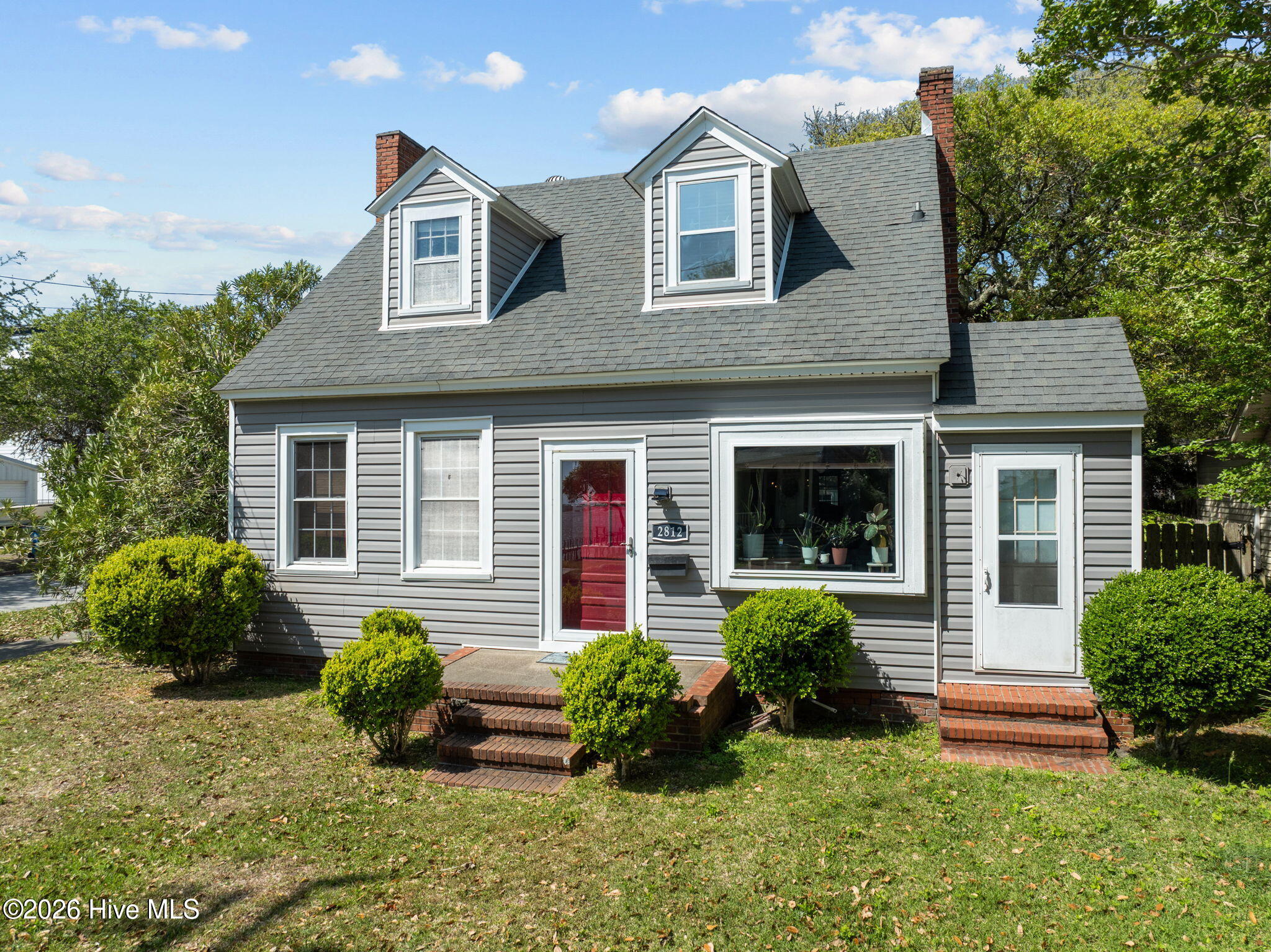 main property photo 40