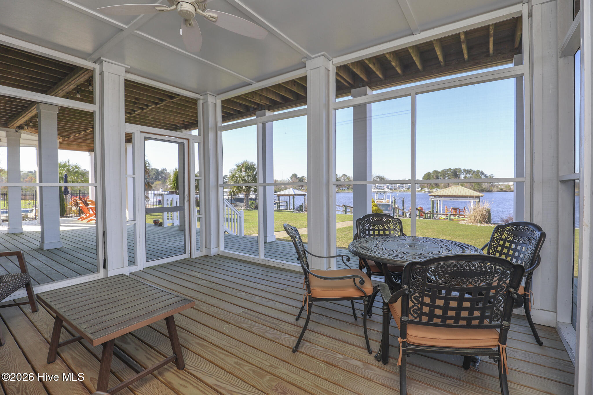 main property photo 50