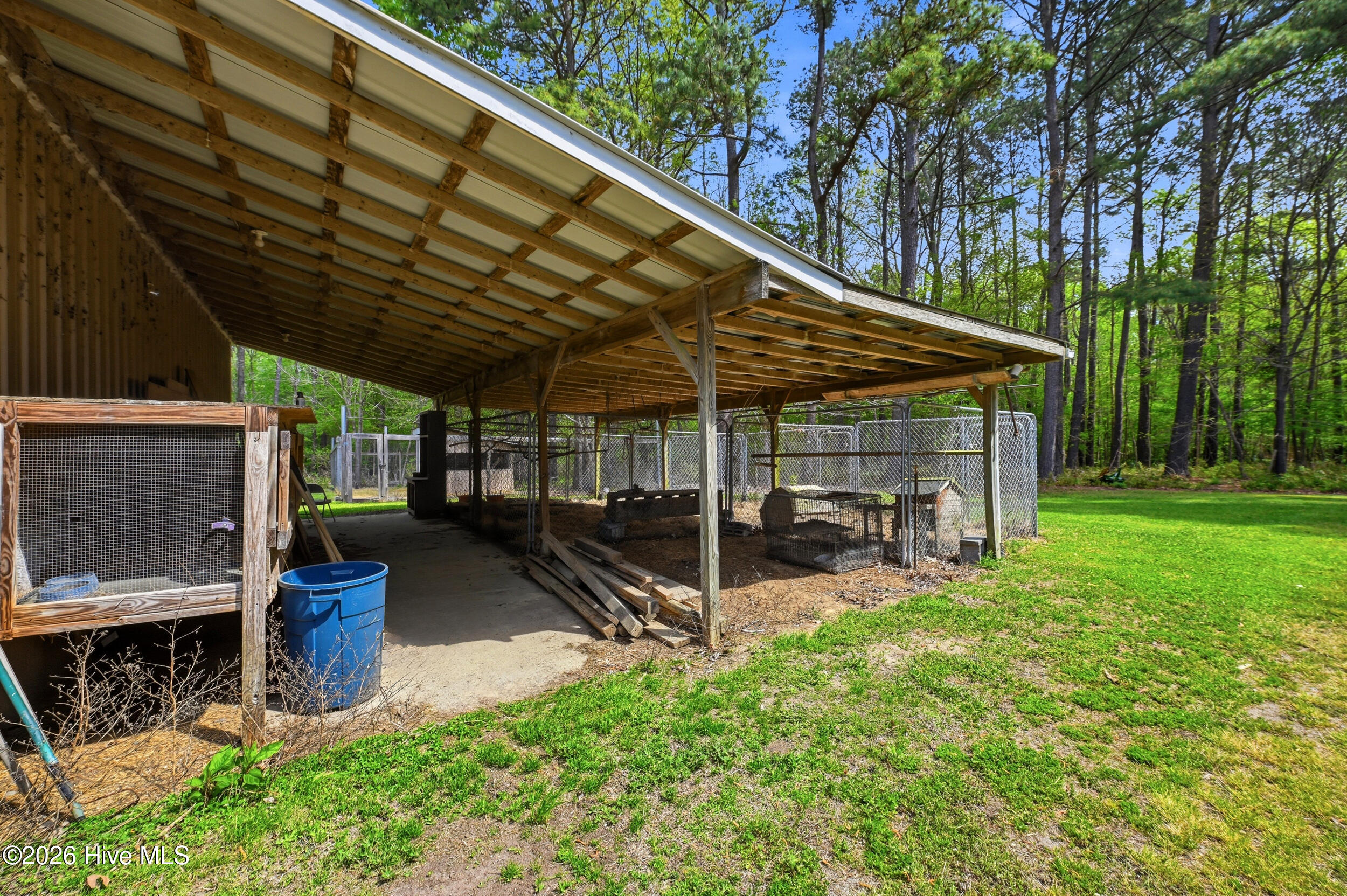 main property photo 49