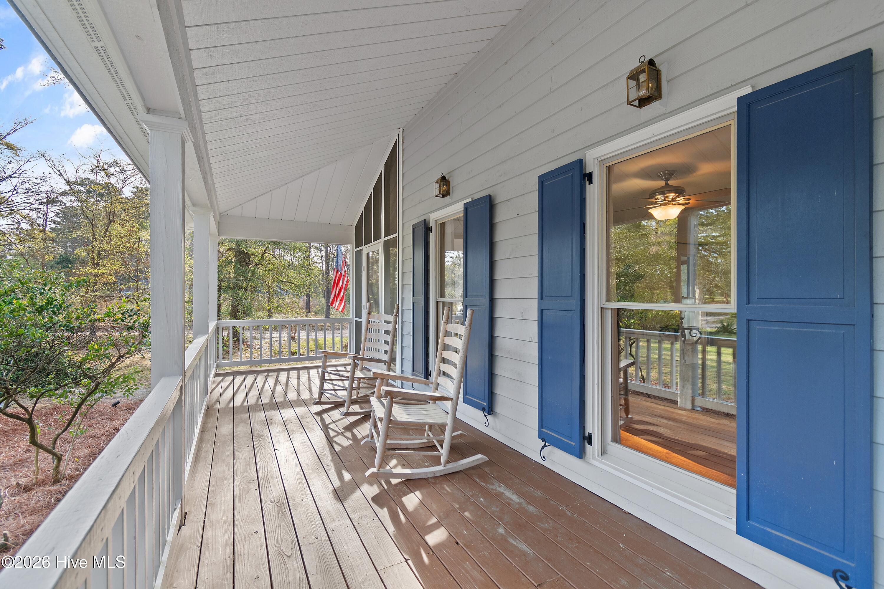 main property photo 7